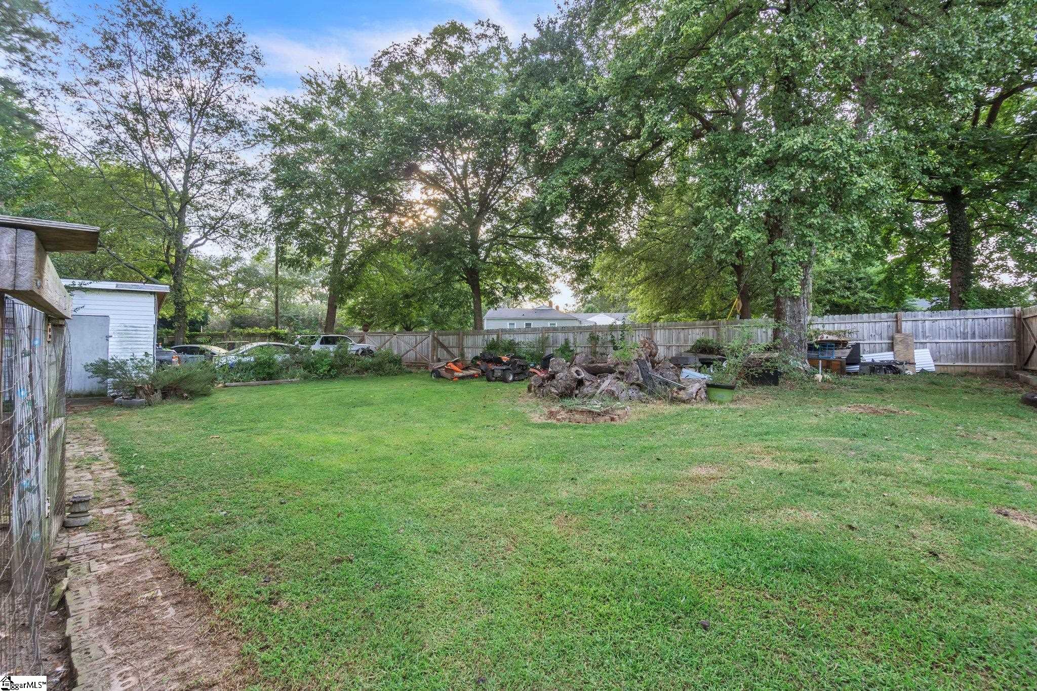 107 Mimosa Drive