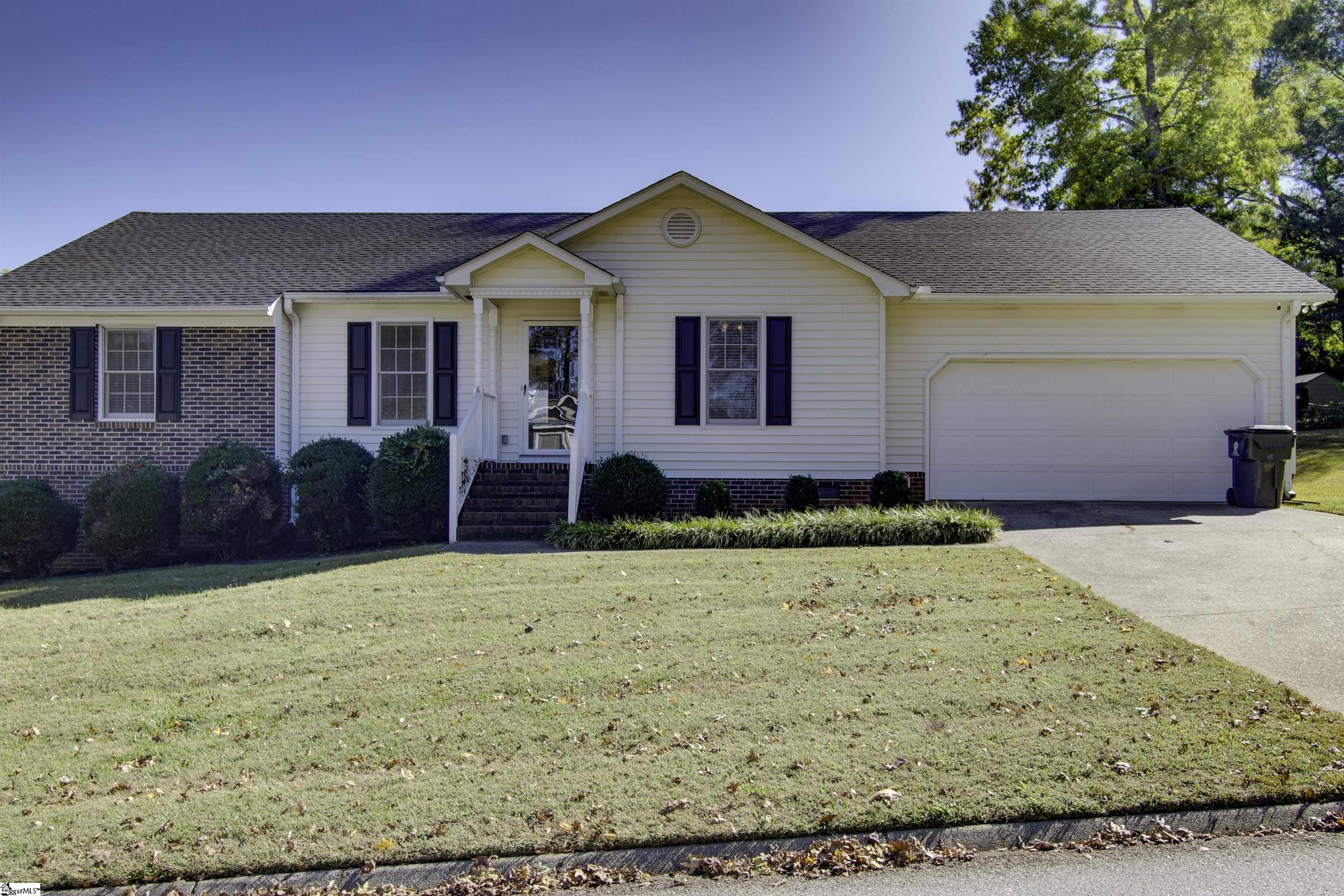 22 Chosen Court, Greer SC 29650