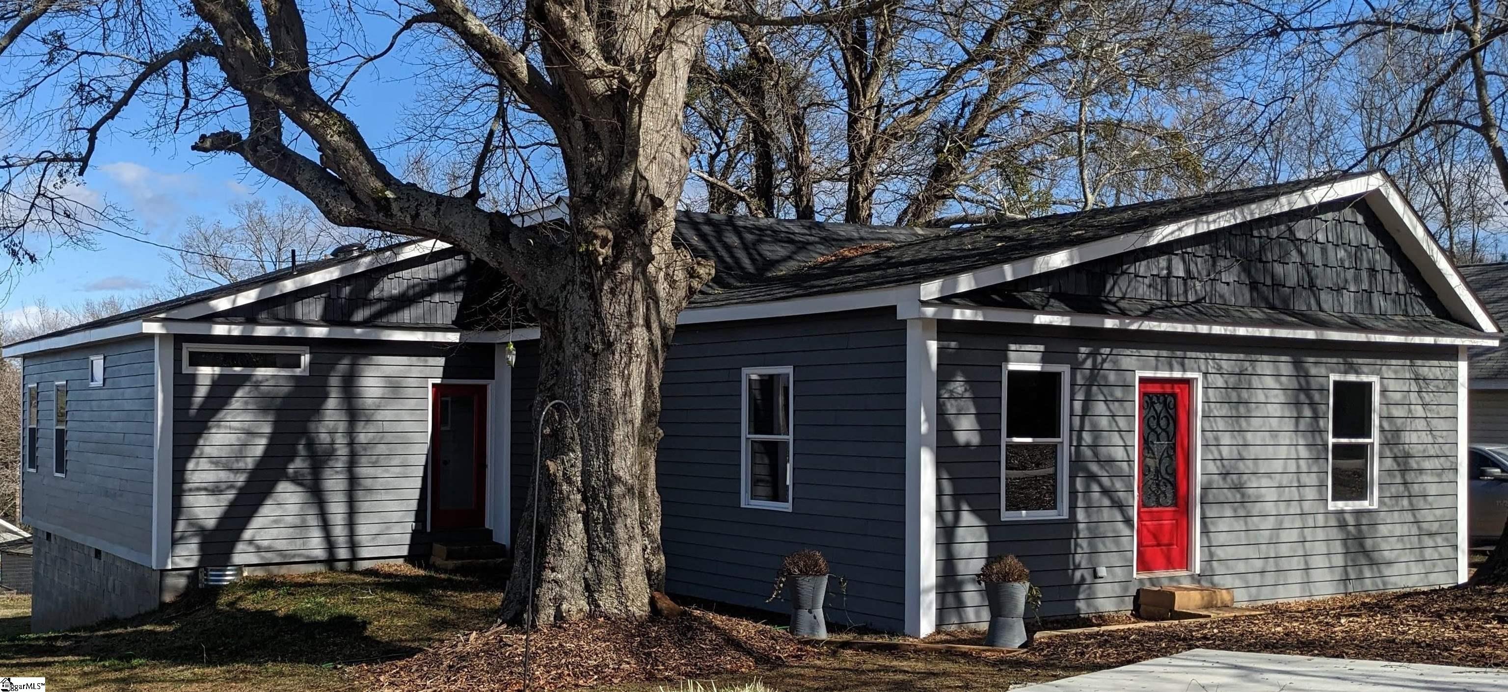 835 E Cedar Rock Street, Pickens SC 29671