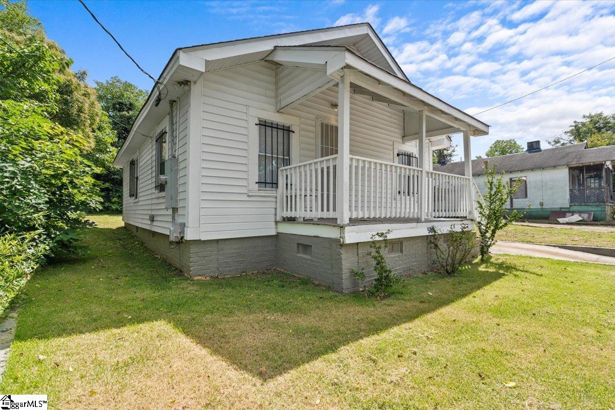 503 Short Minus Street, Greenville SC 29601