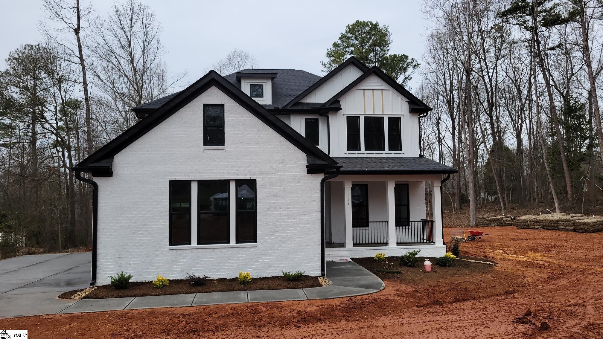 116 Hawnes Place, Anderson SC 29621