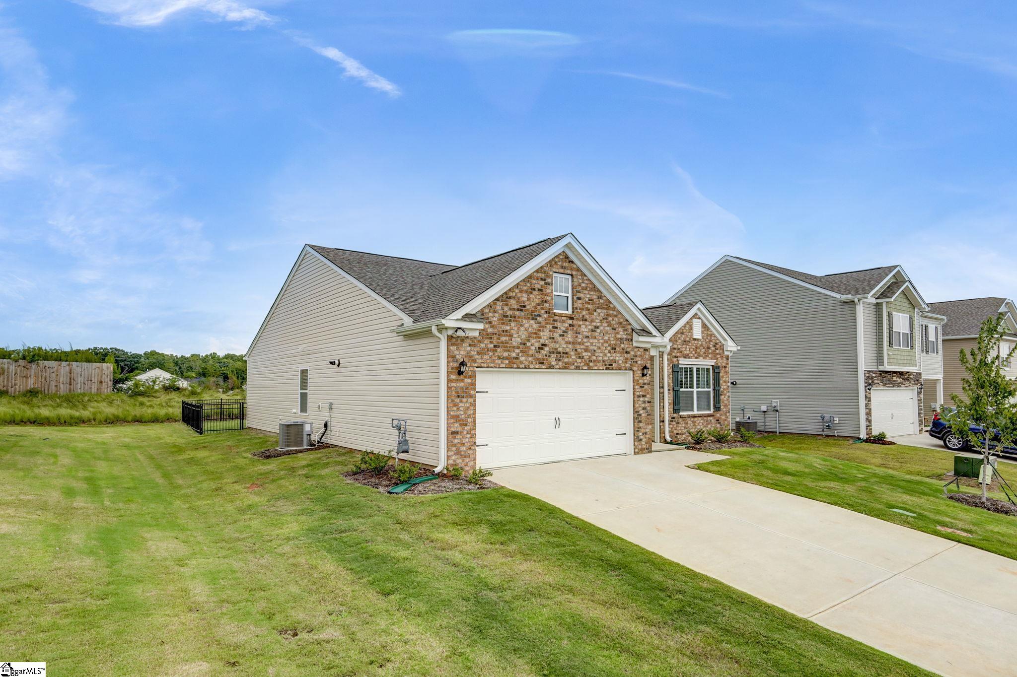 212 Lily Pond Place, Easley SC 29642