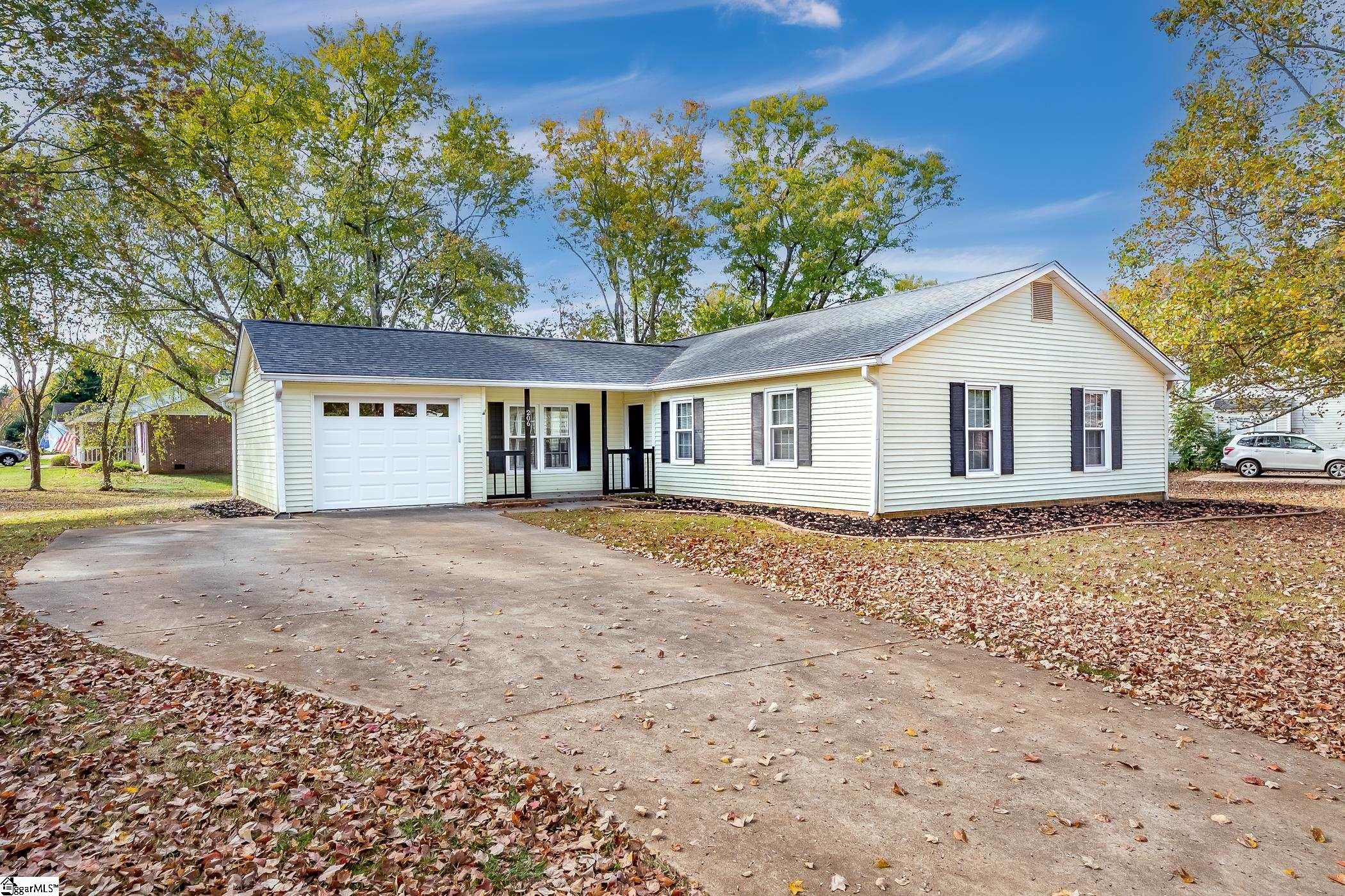 206 Laurel Tree Lane, Simpsonville SC 29681