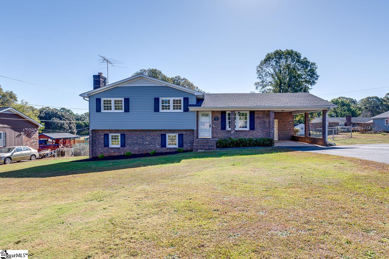 138 Sprouse Road, Spartanburg SC 29307