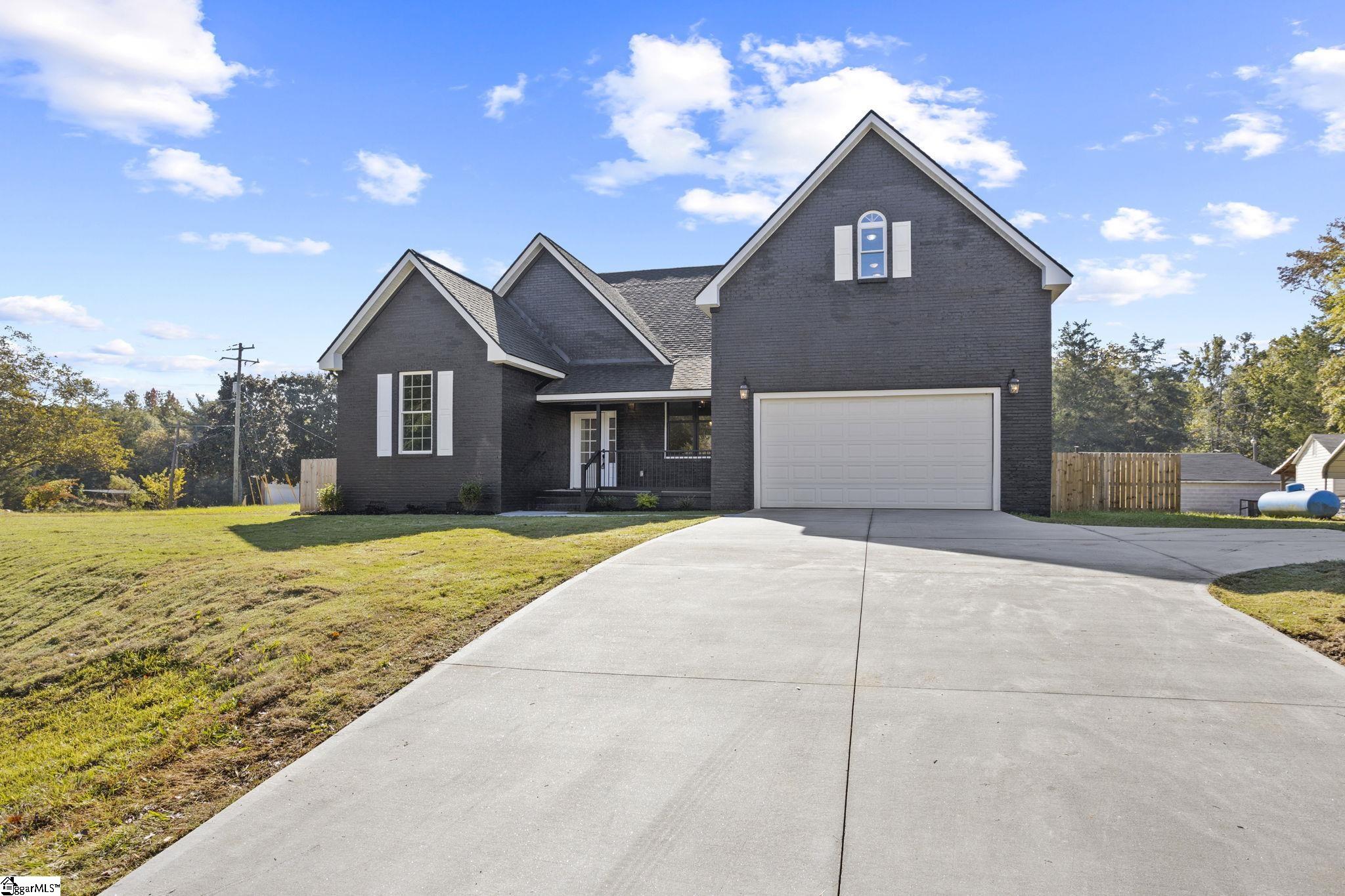 217 Barker Road, Simpsonville SC 29680