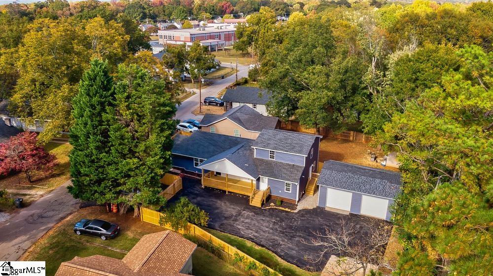 6 Davis Street, Greenville SC 29609