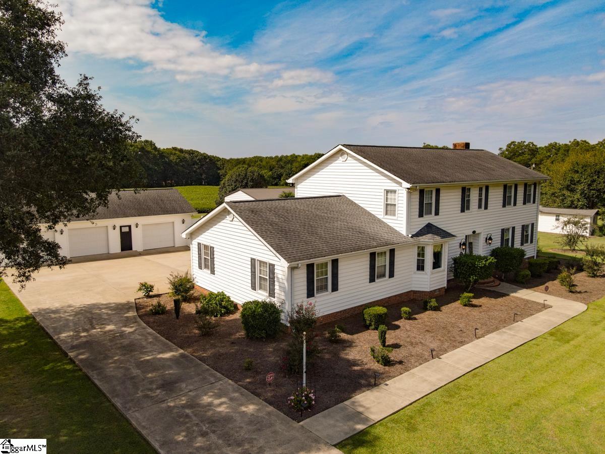 3162 Old Furnance Road, Boiling Springs SC 29316