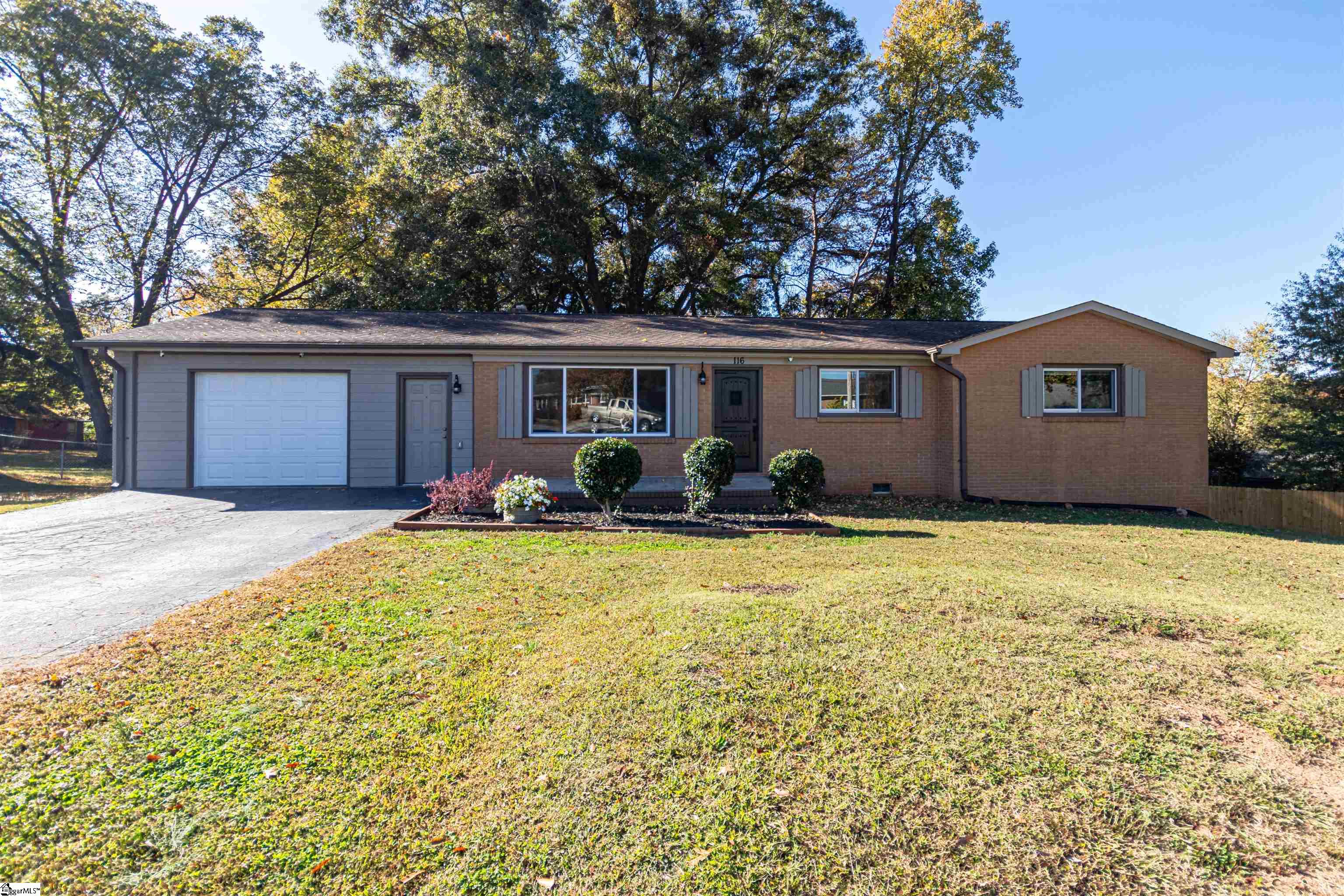 116 E Hill Drive, Easley SC 29640