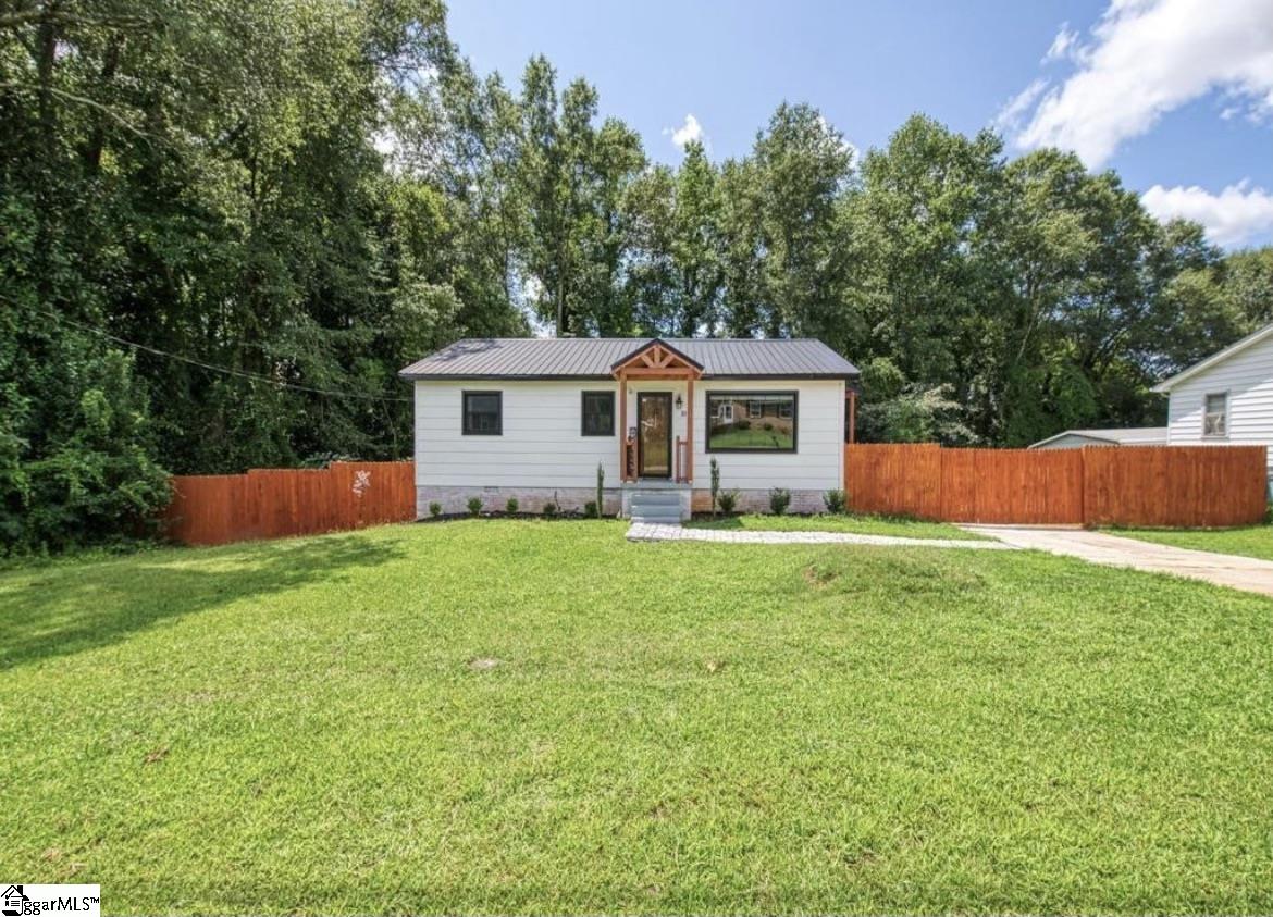 107 Monaview Circle, Greenville SC 29617-3428