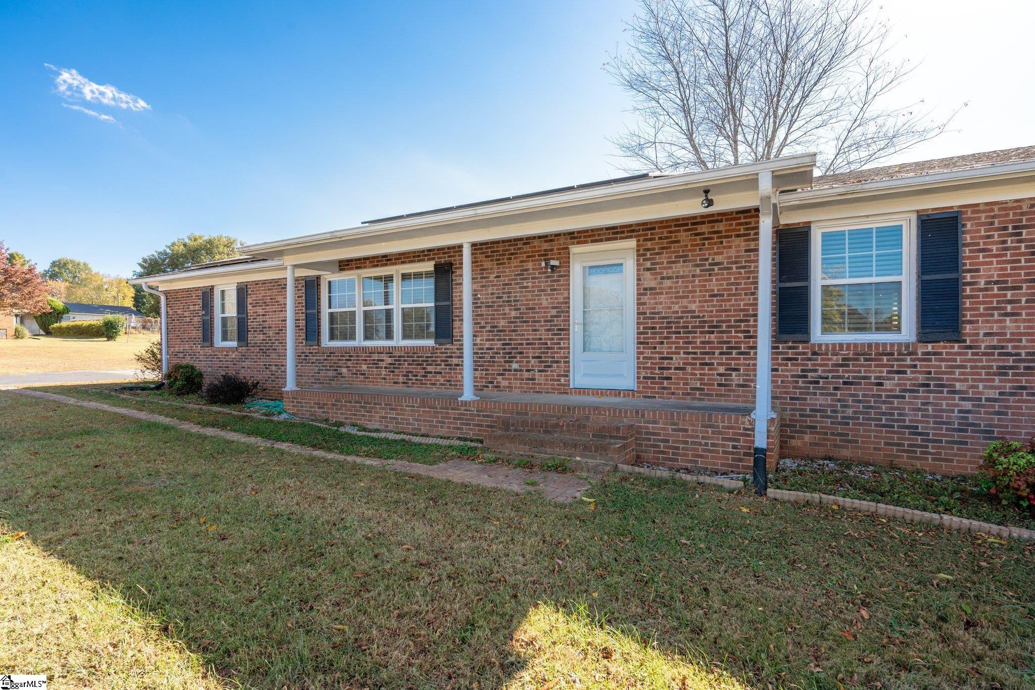 100 Saluda Road, Moore SC 29369