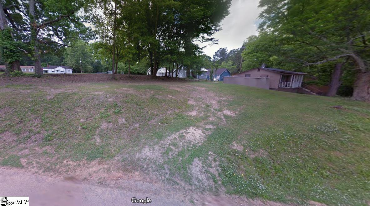 243 Rabun Street, Woodruff SC 29388