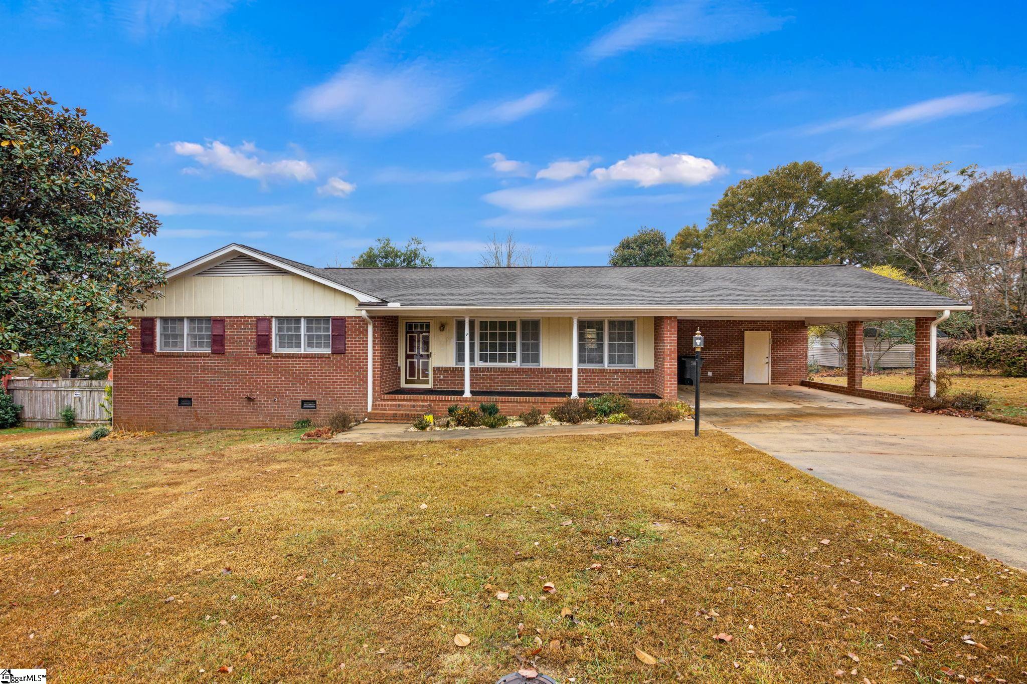9 Mistletoe Drive, Greenville SC 29617