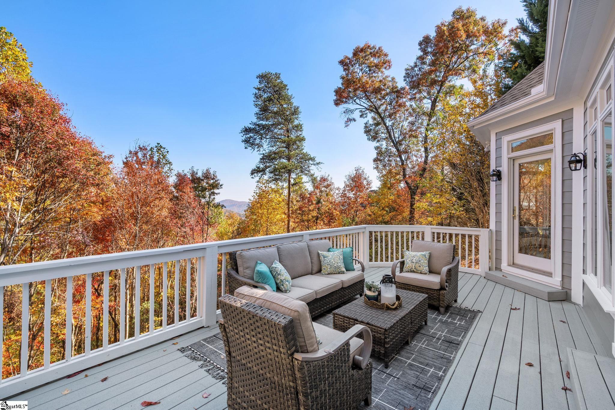 31 Mountain Oak Lane Travelers Rest, SC 29690