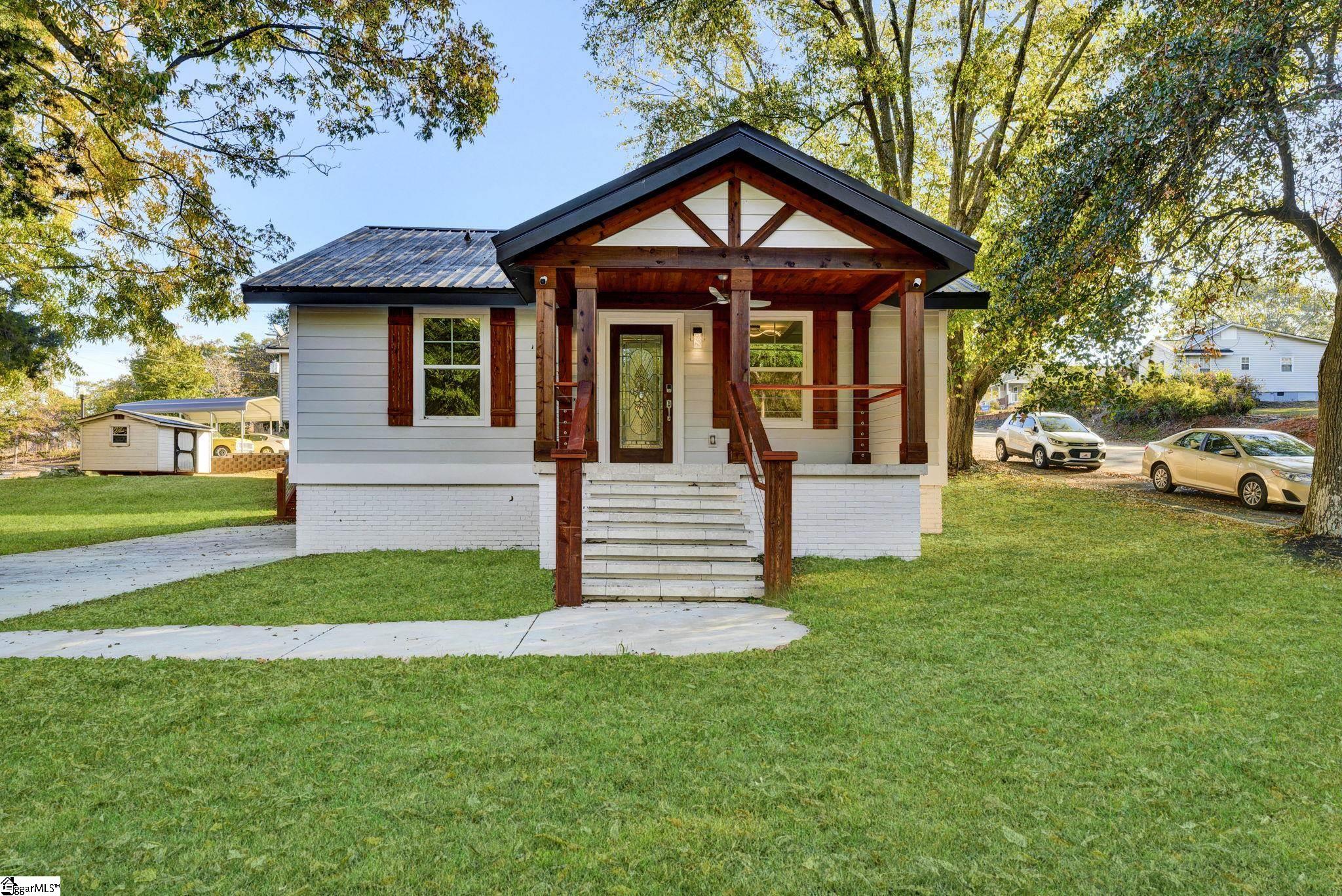 317 Pendleton Street, Pickens SC 29671-2431