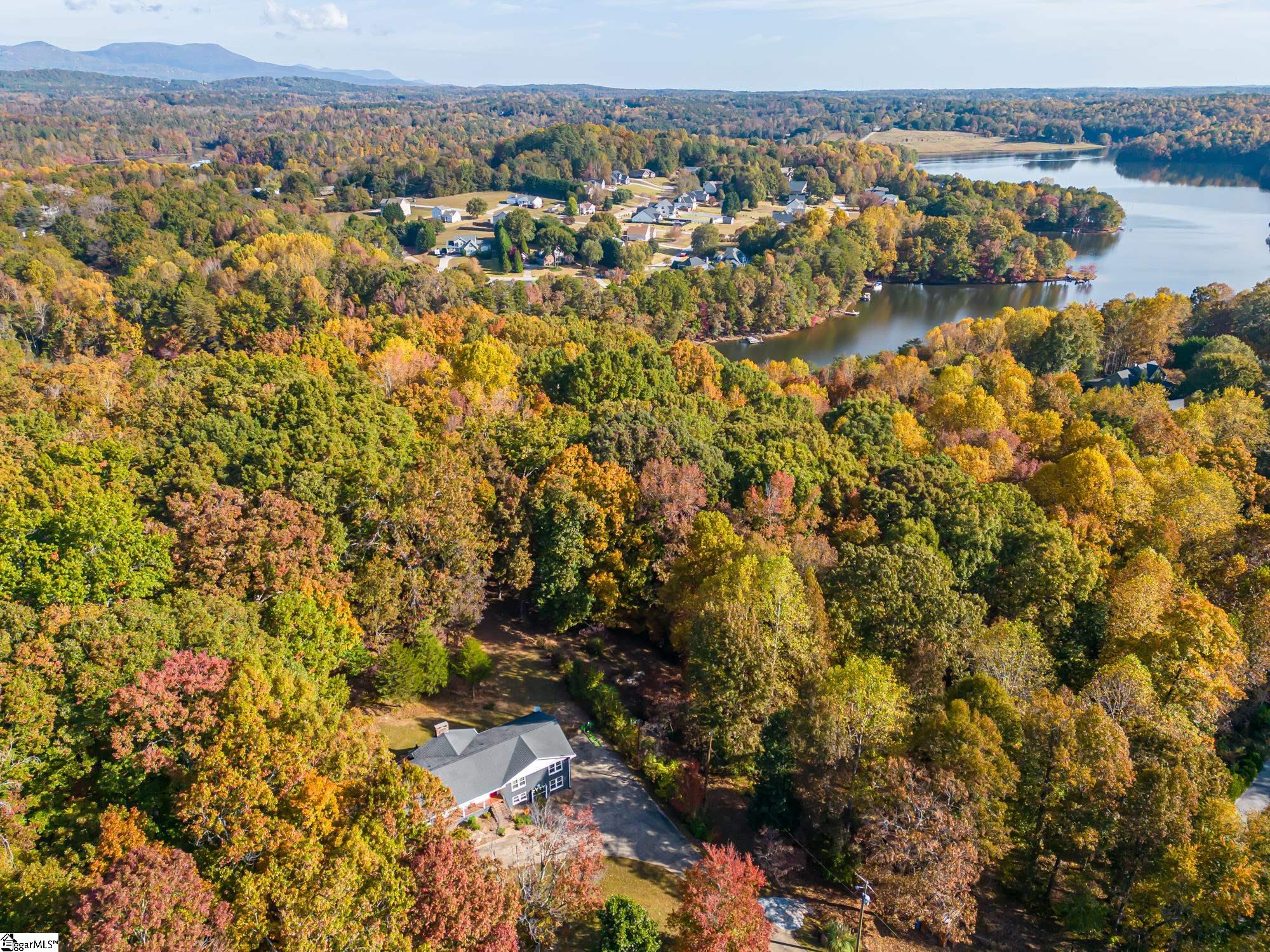 151 Hammond Drive Taylors, SC 29687