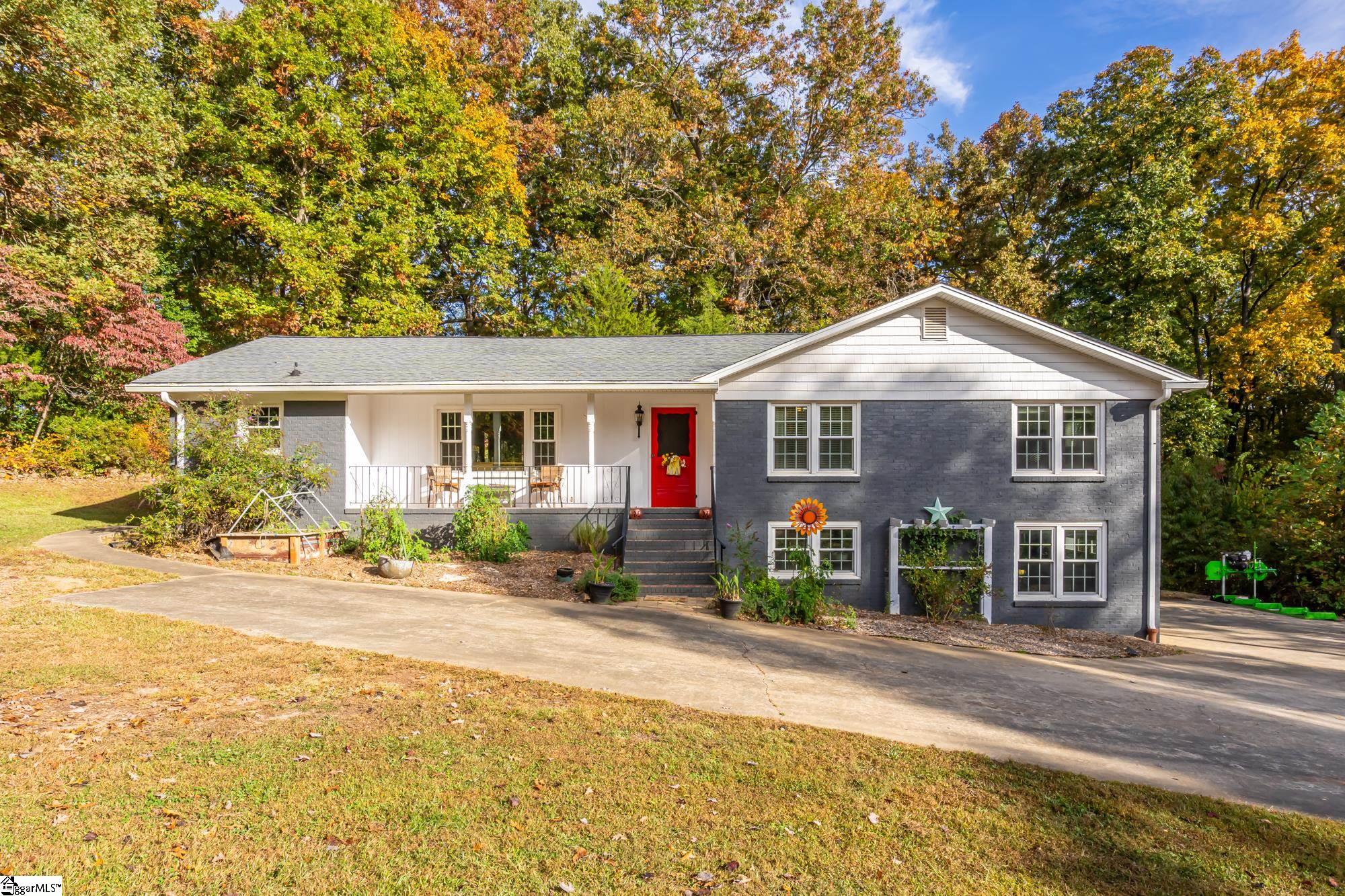 151 Hammond Drive Taylors, SC 29687