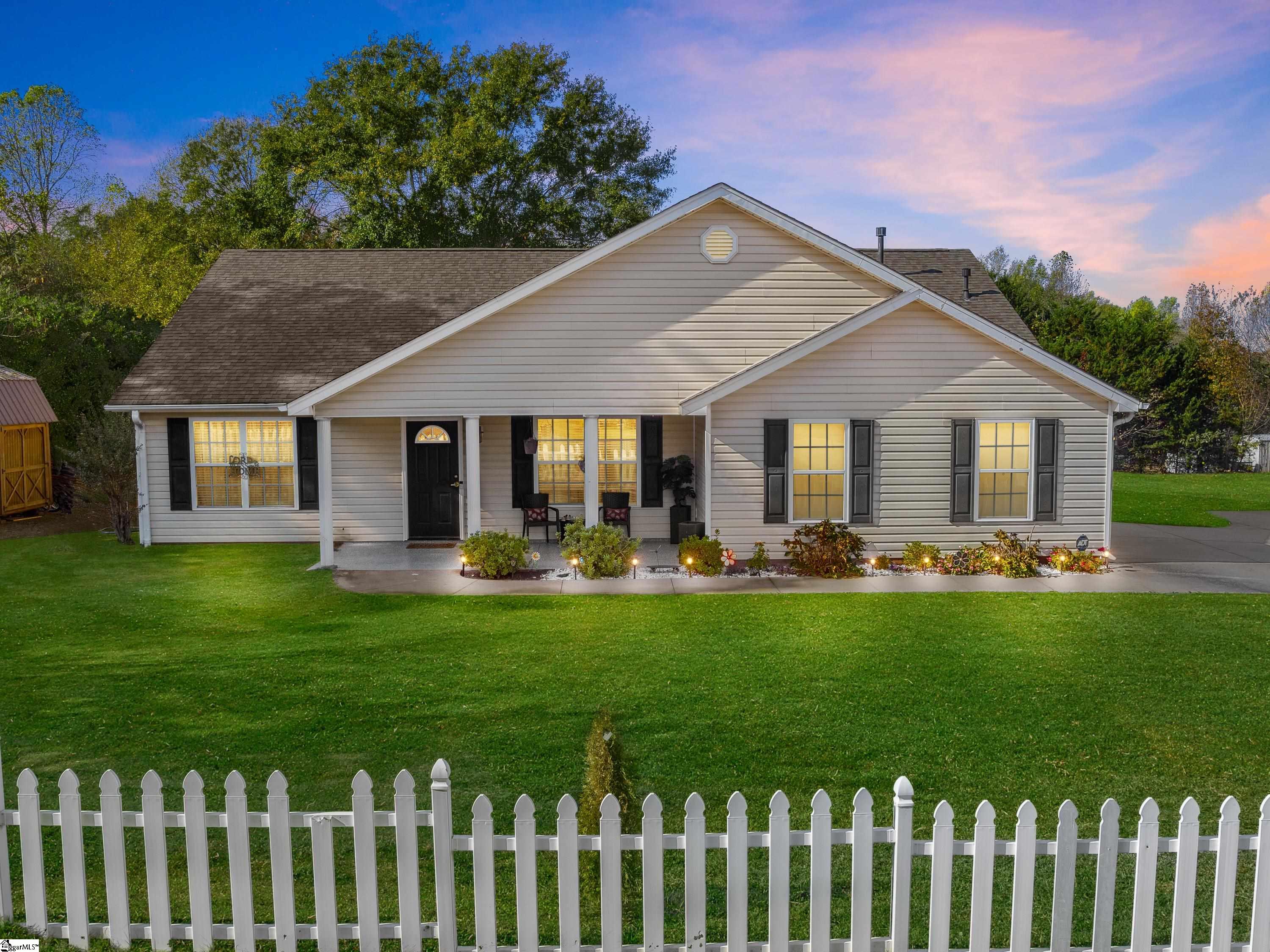89 Wofford Road, Taylors SC 29687