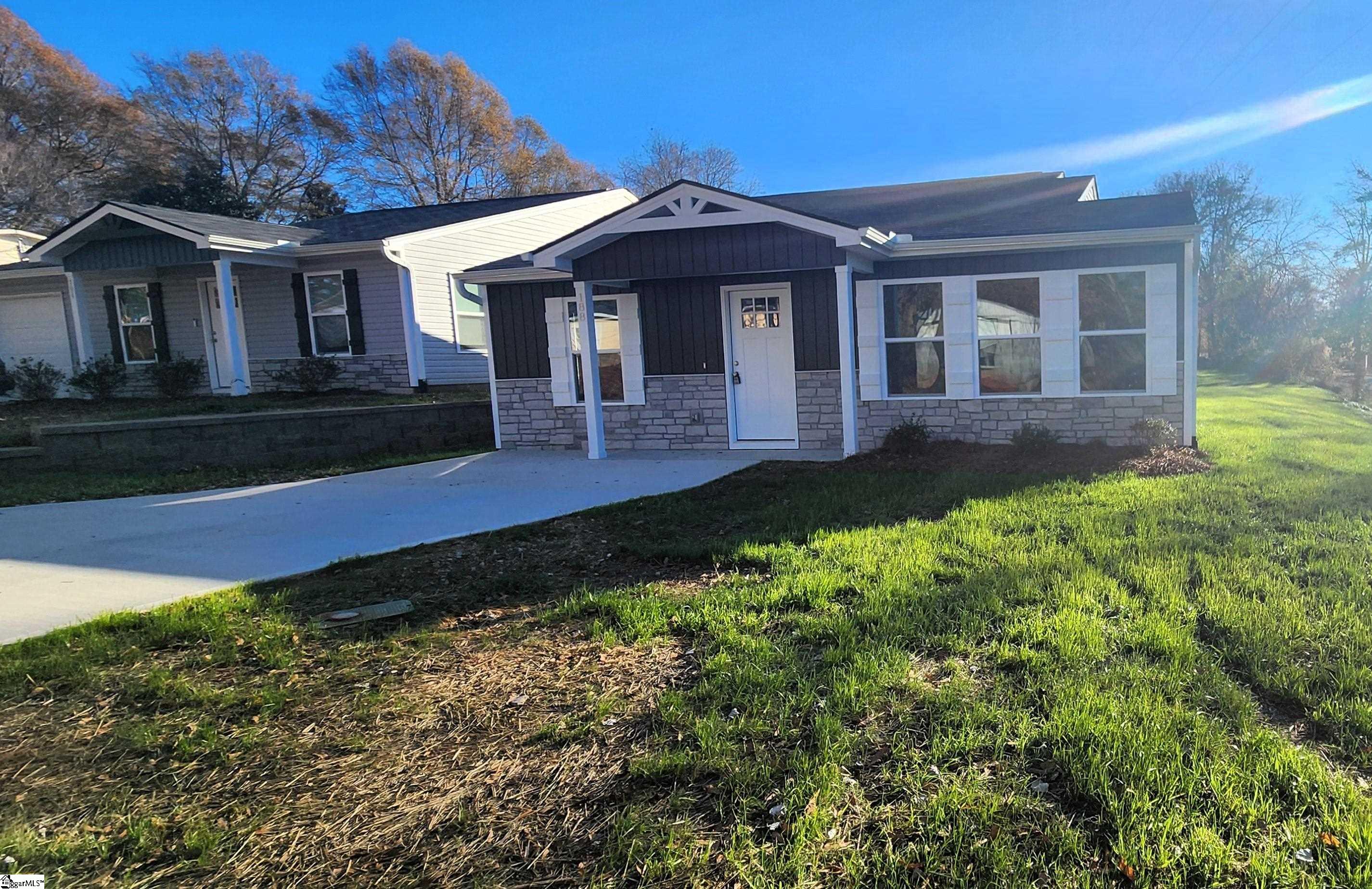 188 Rhode Island Circle, Chesnee SC 29323