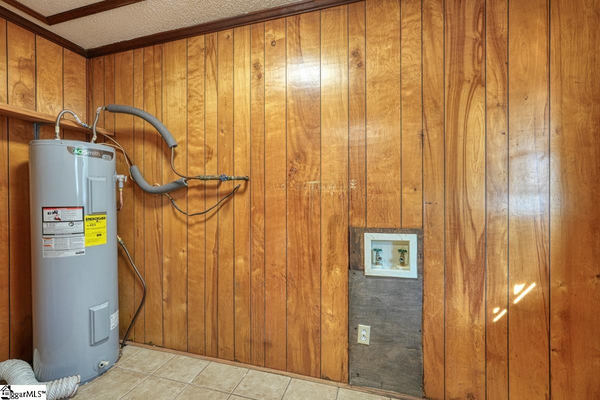 707 Harris Bridge Road Woodruff, SC 29388