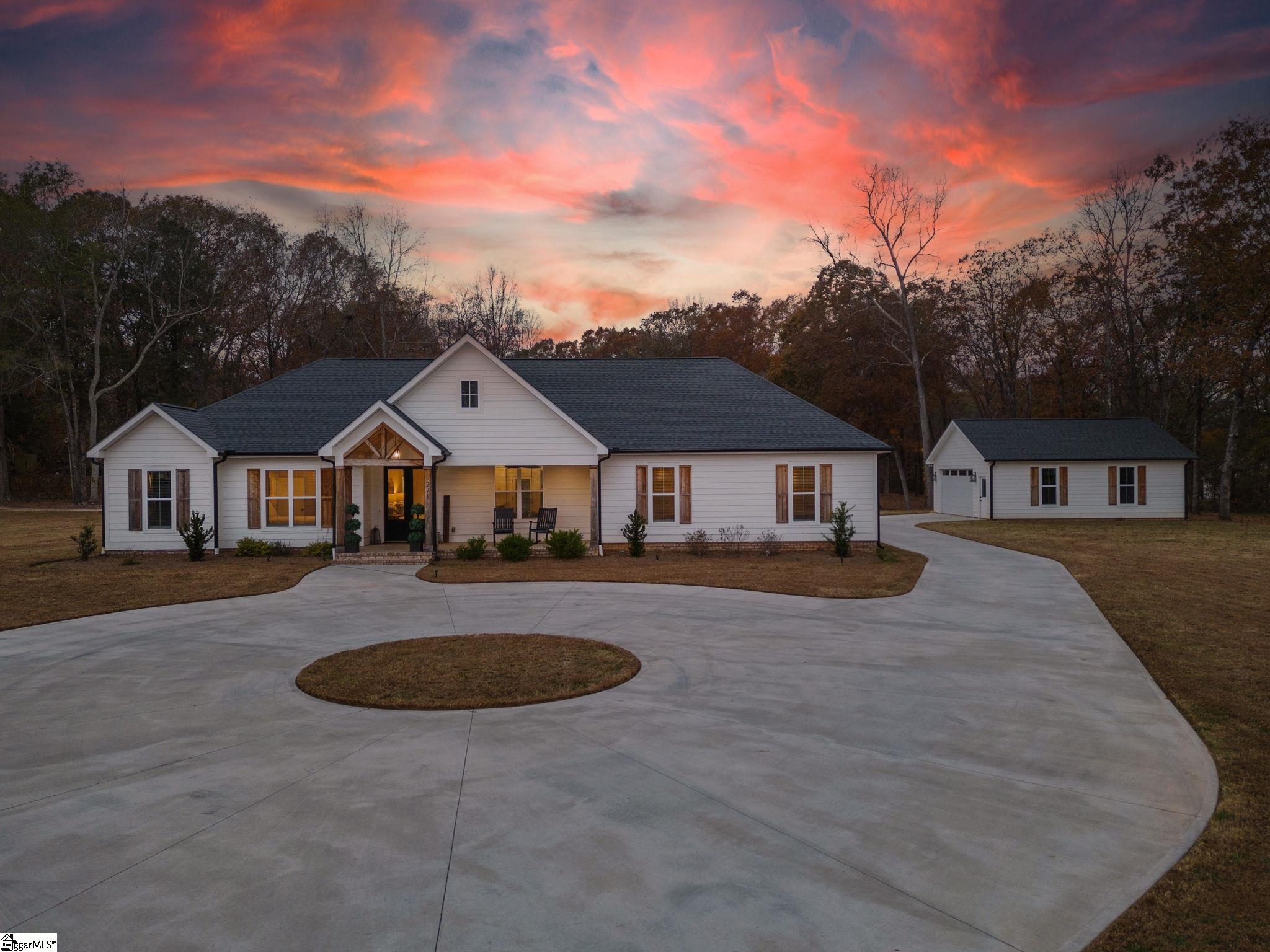 271 Abercrombie Road, Gray Court SC 29645