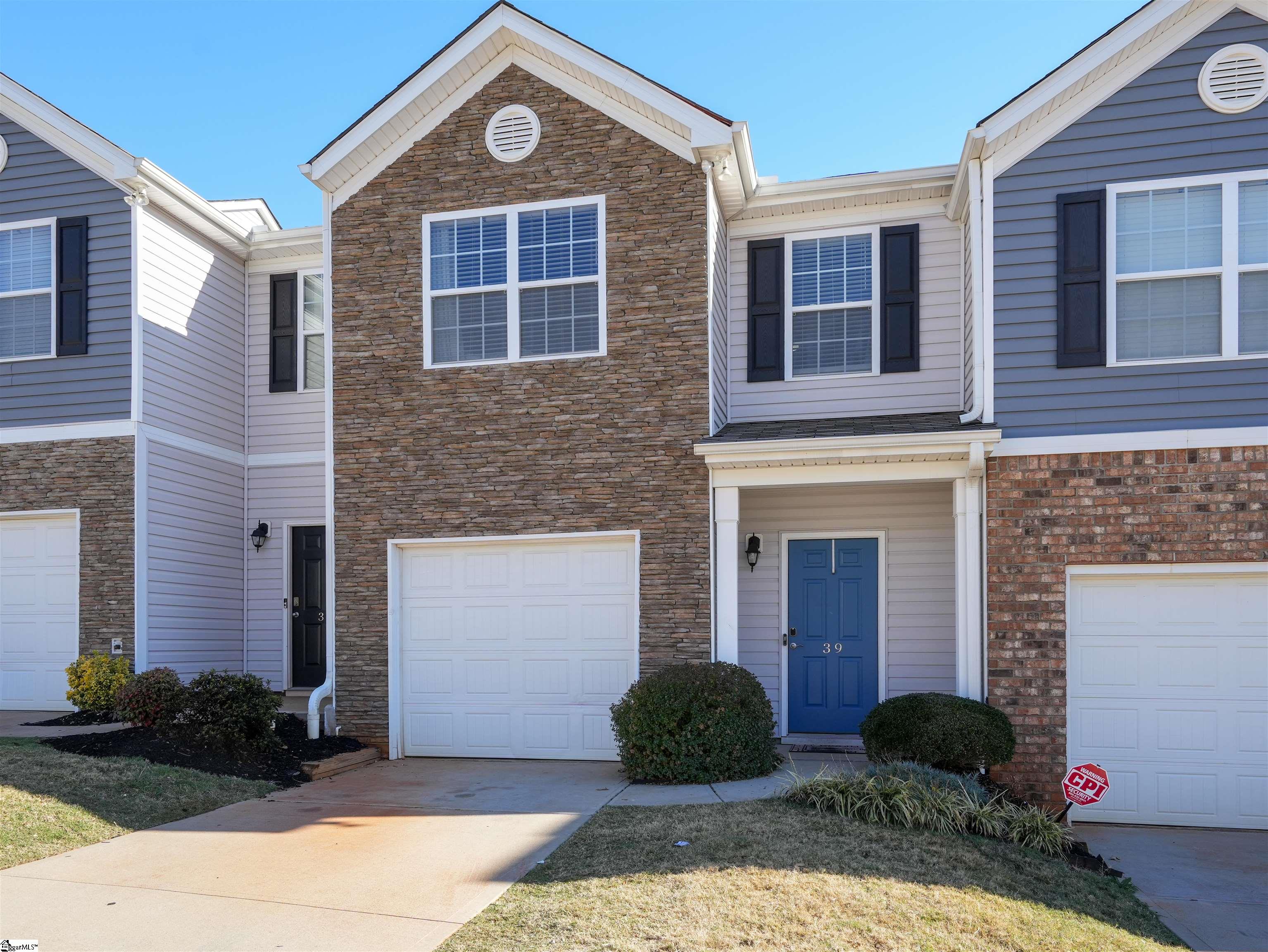 39 Moorlyn Lane, Greer SC 29650