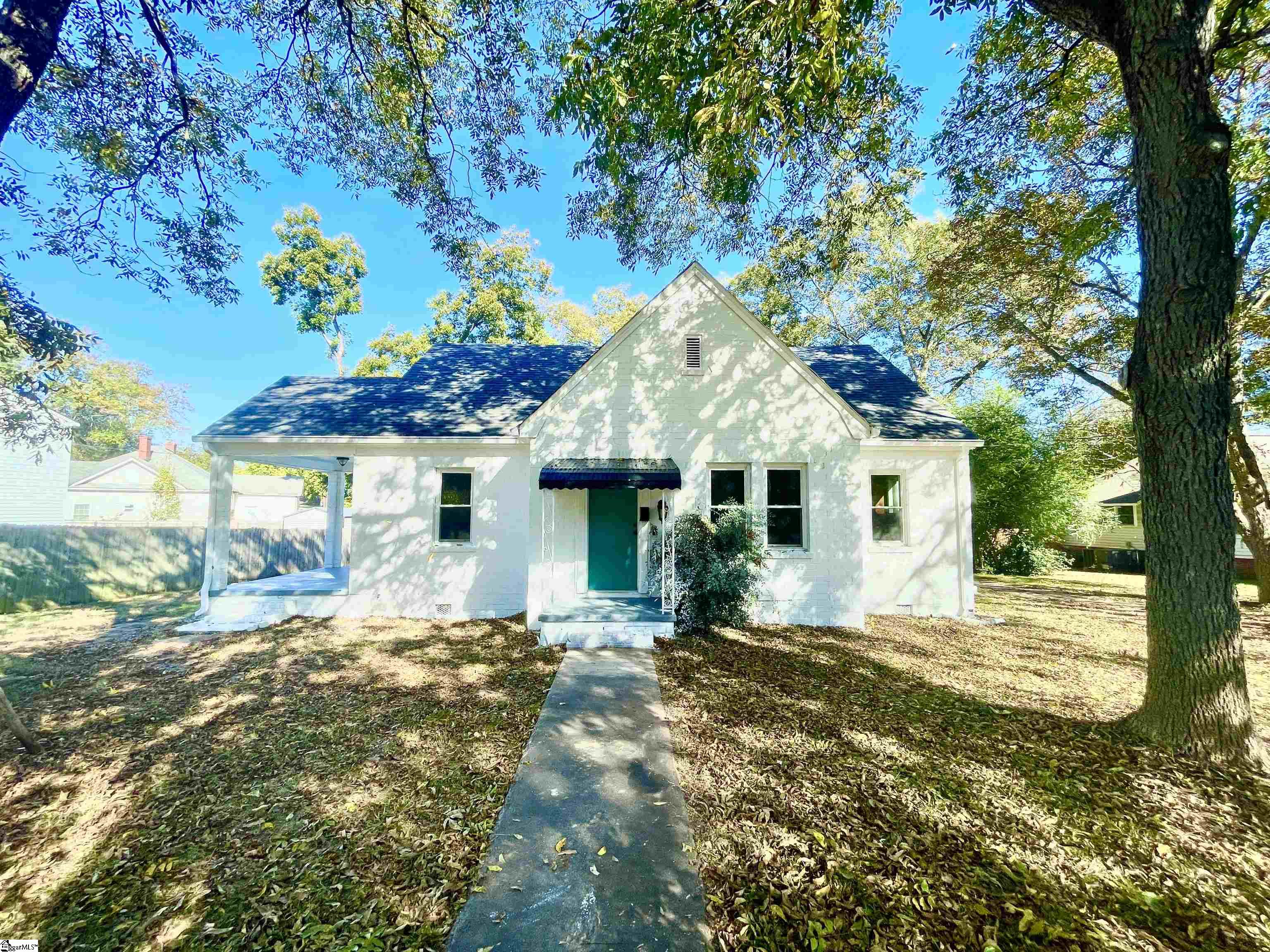 515 Lanford Road, Woodruff SC 29388