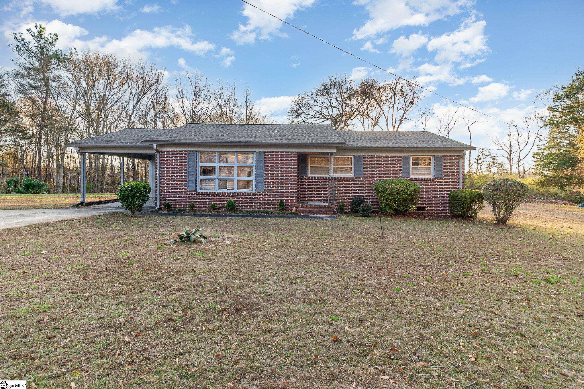 482 E Jerry Road, Laurens SC 29360