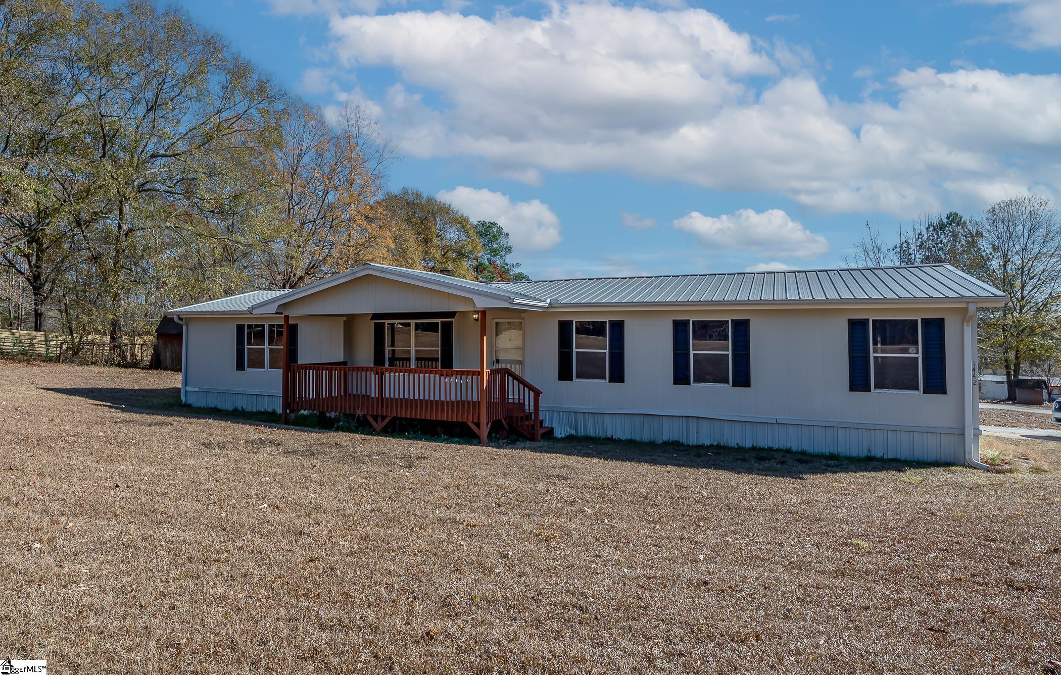 1442 Bobcat Lane, Woodruff SC 29388