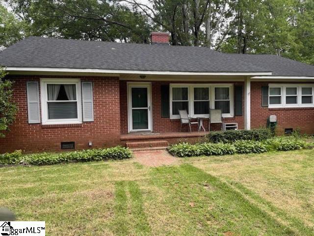 101 Meadow Road, Laurens SC 29360