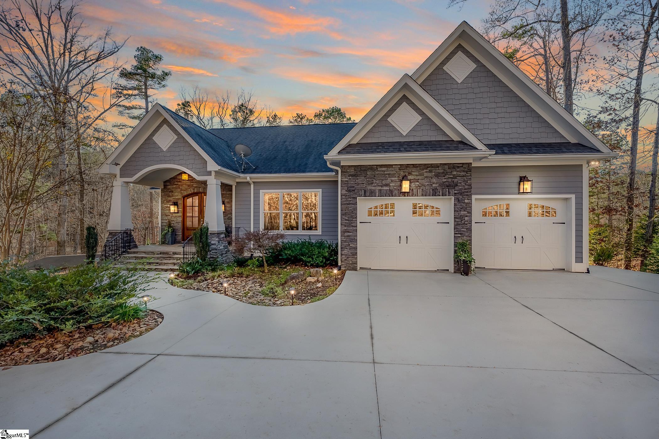 107 Mapleleaf Way, Seneca SC 29672