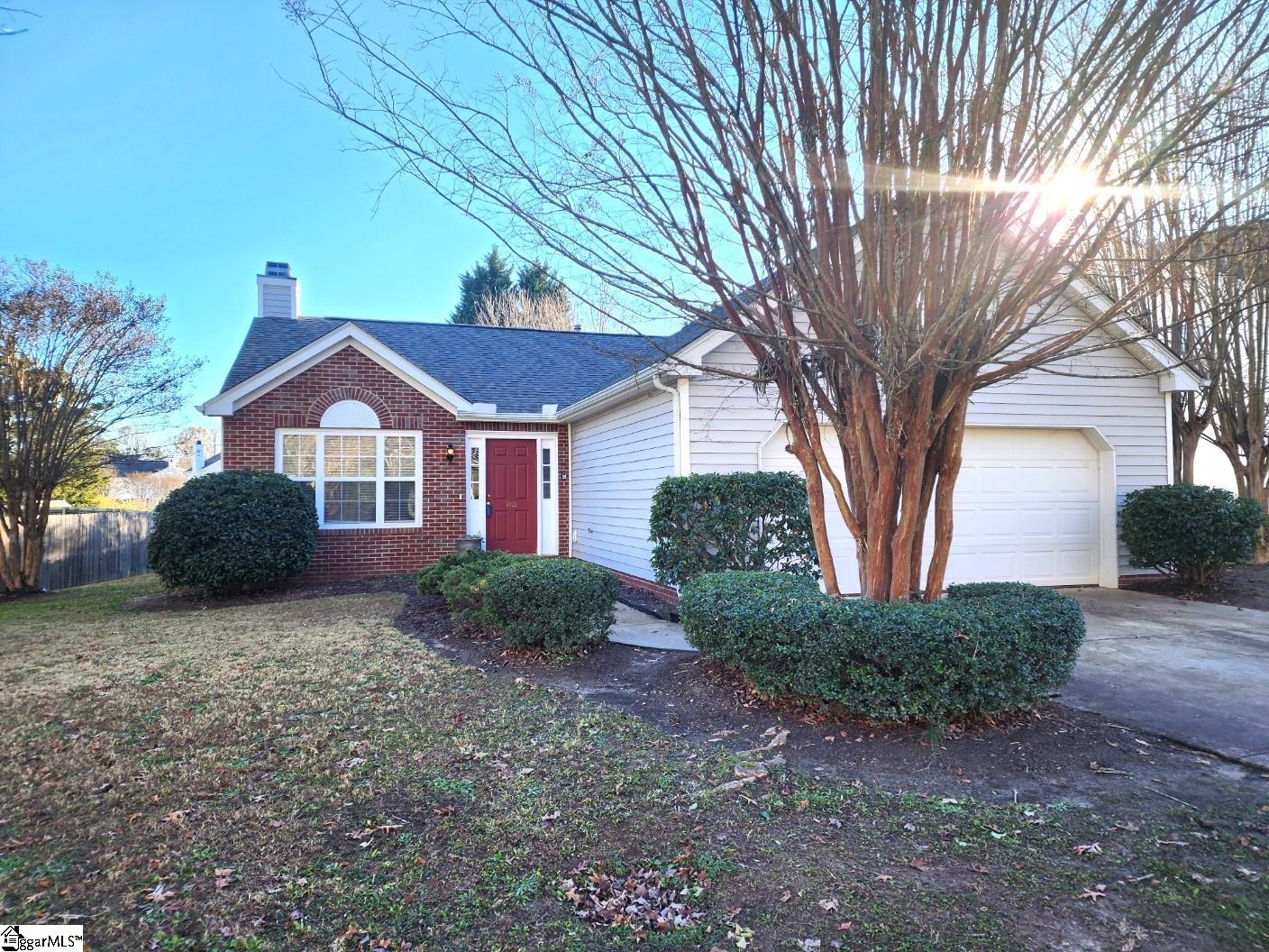 202 Fairview Lake Way, Simpsonville SC 29680-7107