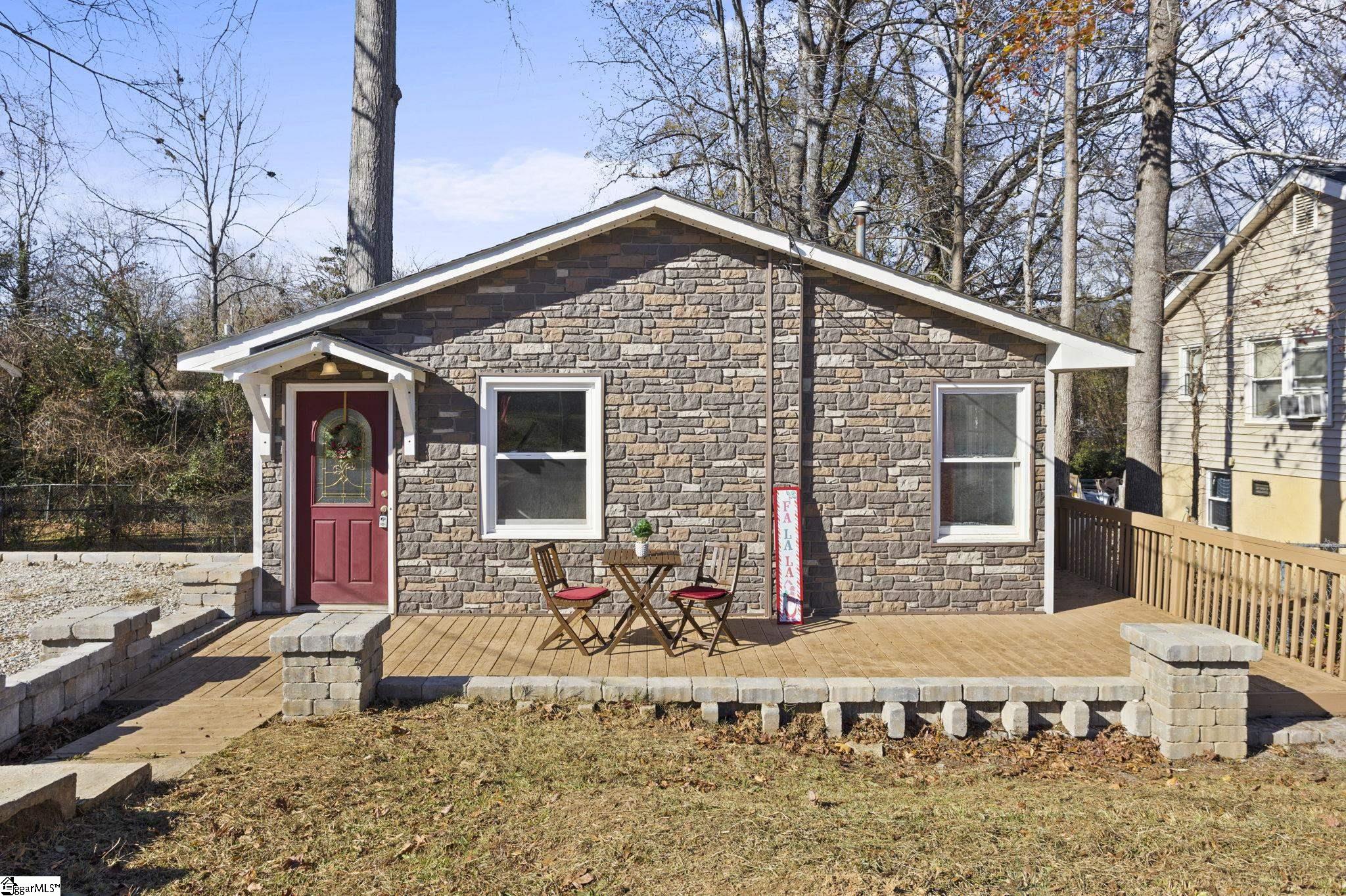 203 Shands Street, Clinton SC 29325