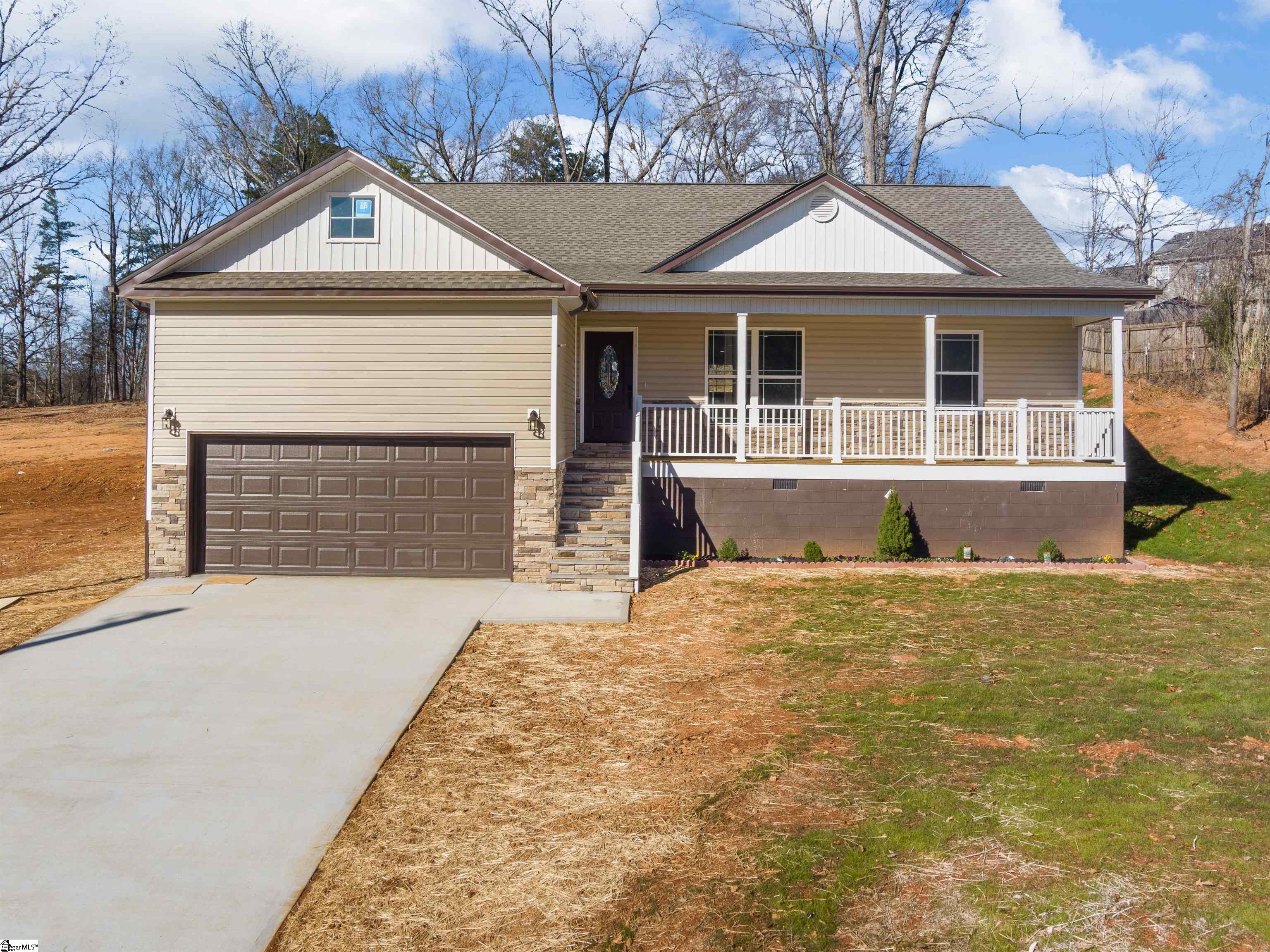 11 Arlington Road, Greer SC 29651