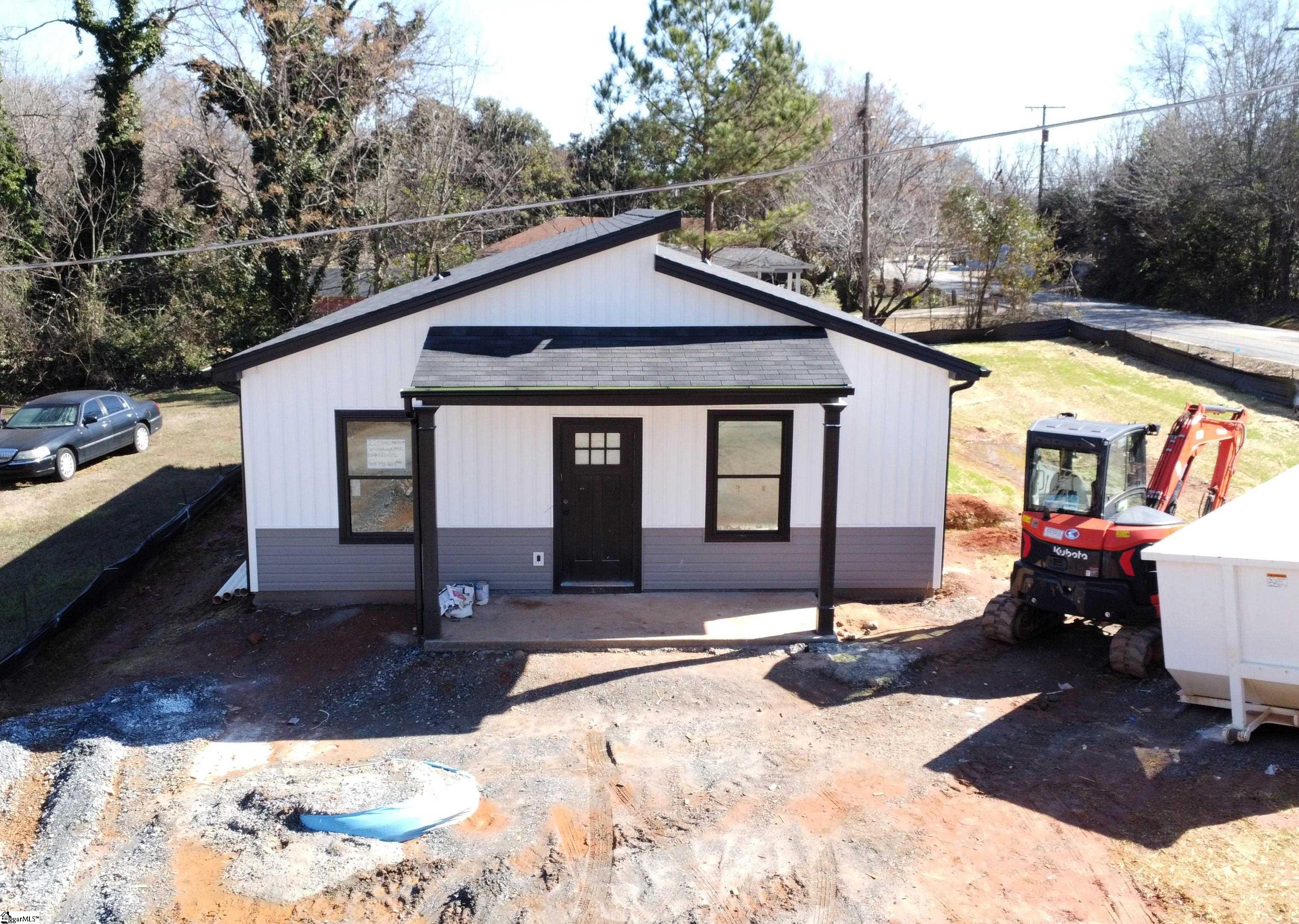 221 Sims Chapel Road, Spartanburg SC 29306
