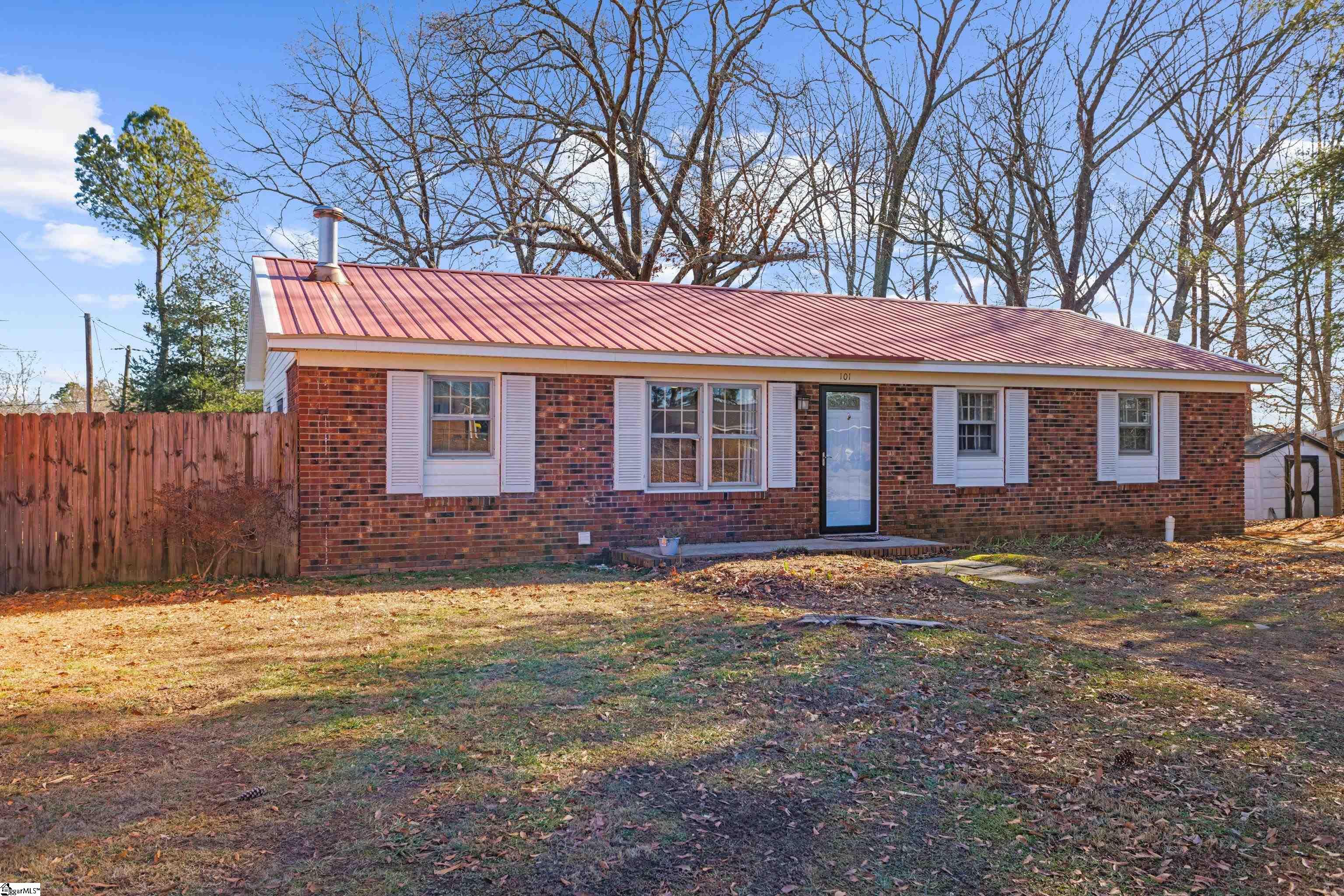 101 Rocking Chair Lane, Spartanburg SC 29307
