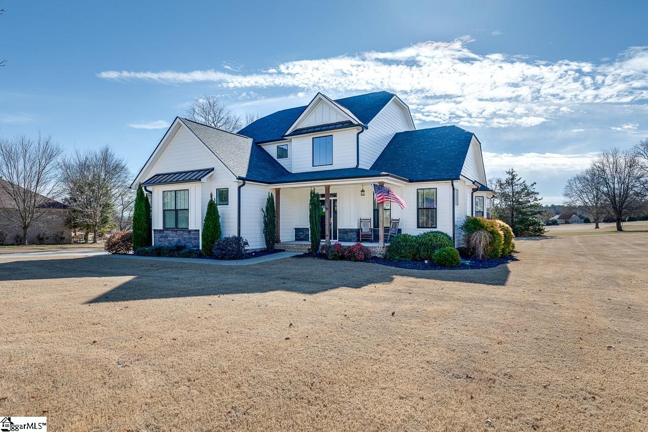 112 Royal Burgess Drive, Campobello SC 29322