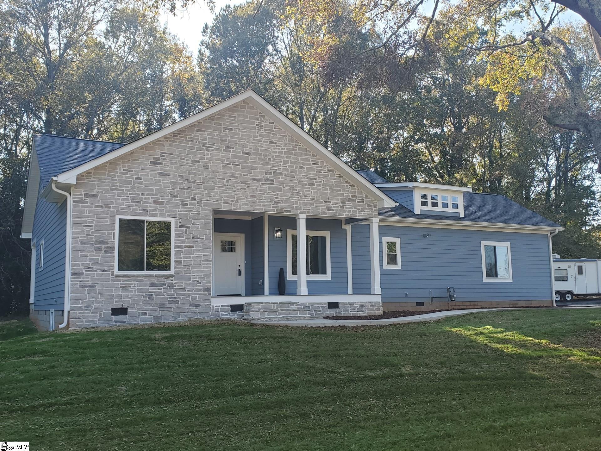 904 Cherry Street, Pendleton SC 29670