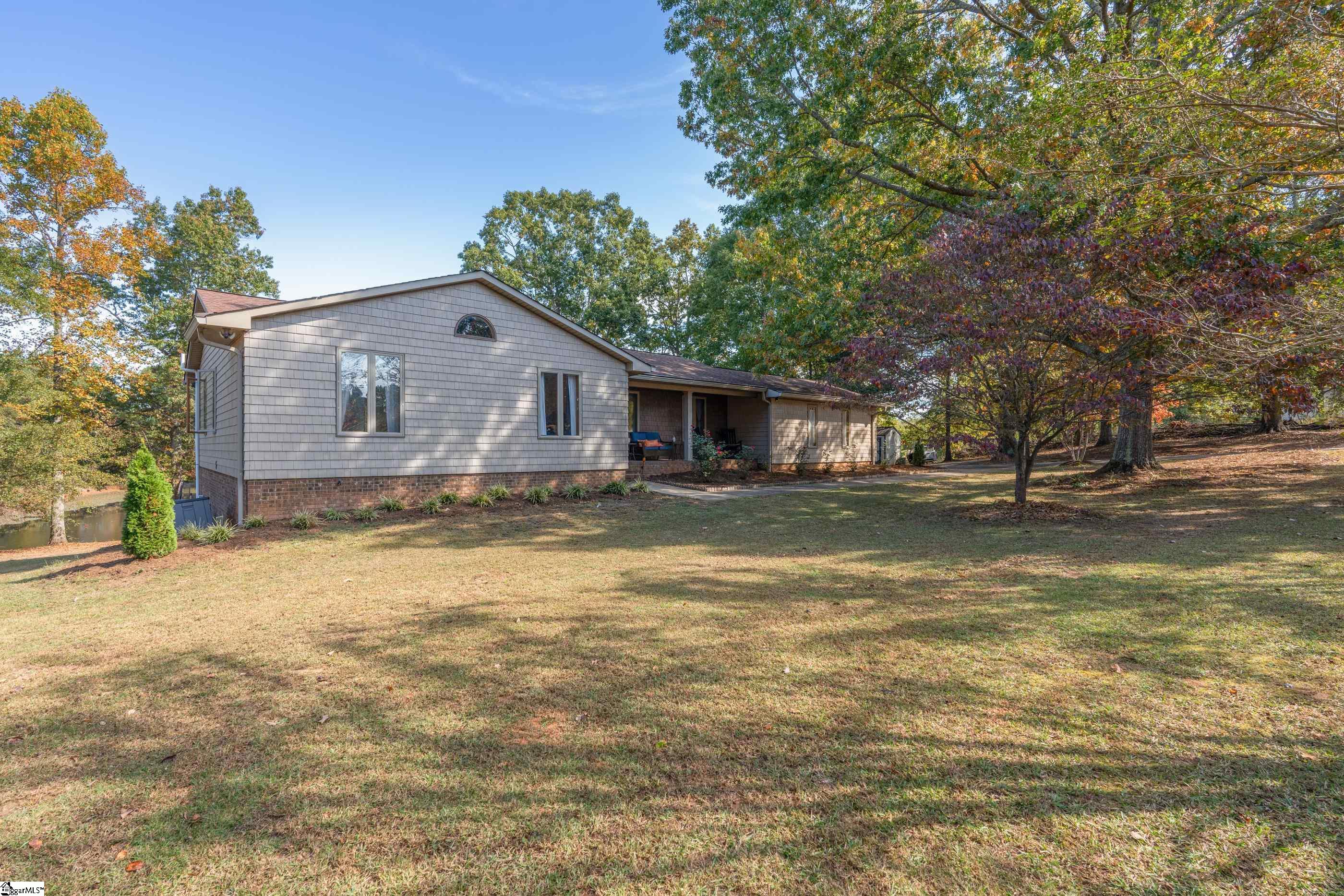 307 Dogwood Circle, Inman SC 29349
