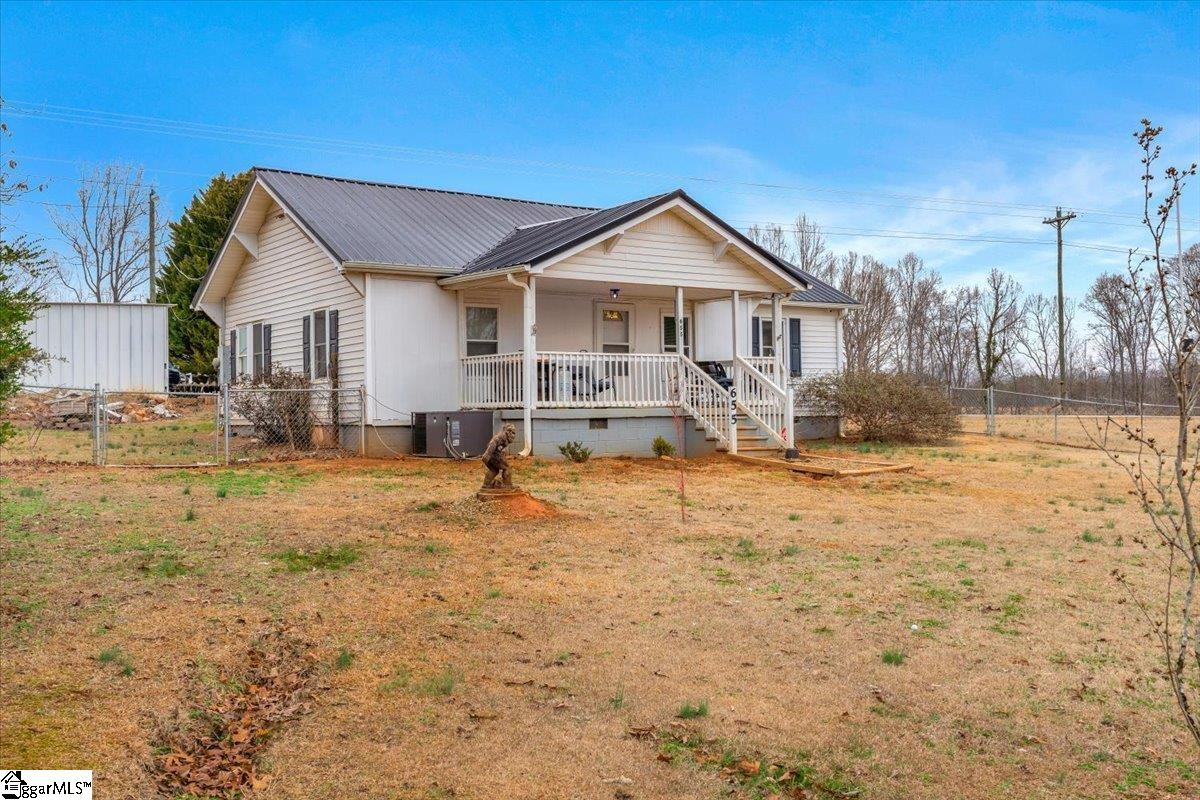 655 Love And Care Road, Six Mile SC 29682