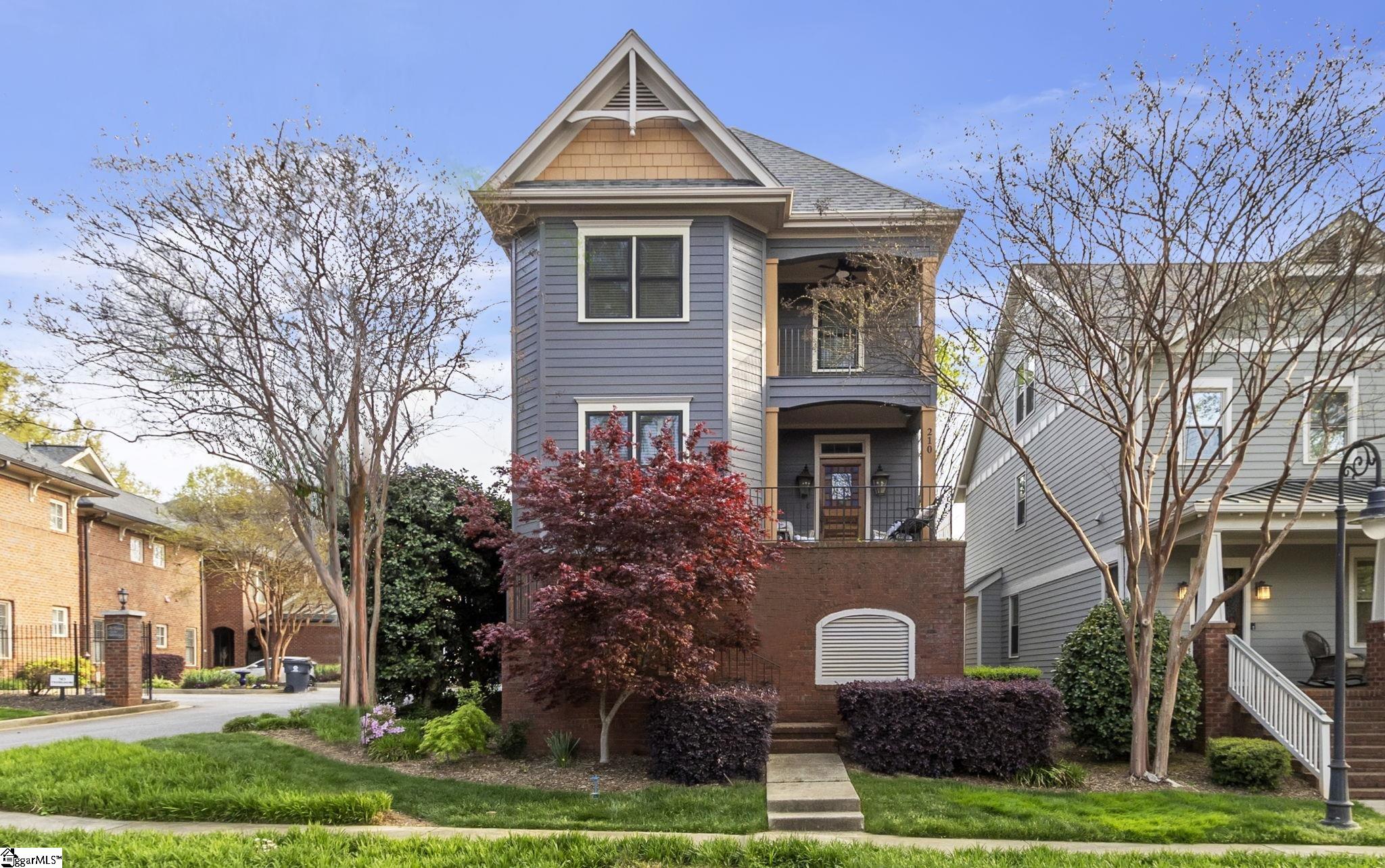 210 Hampton Avenue, Greenville SC 29601