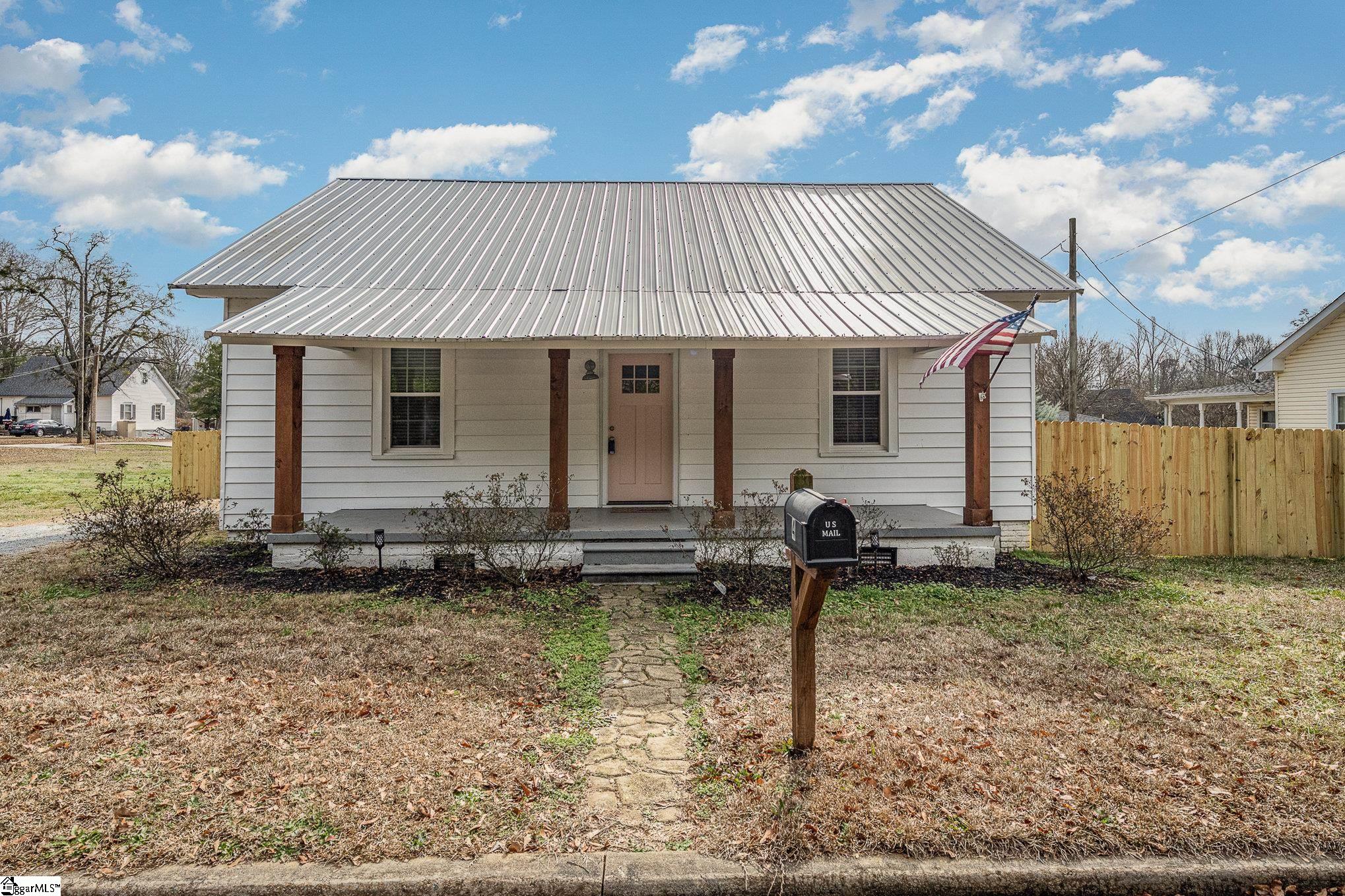 4 Haynes Street, Greer SC 29650