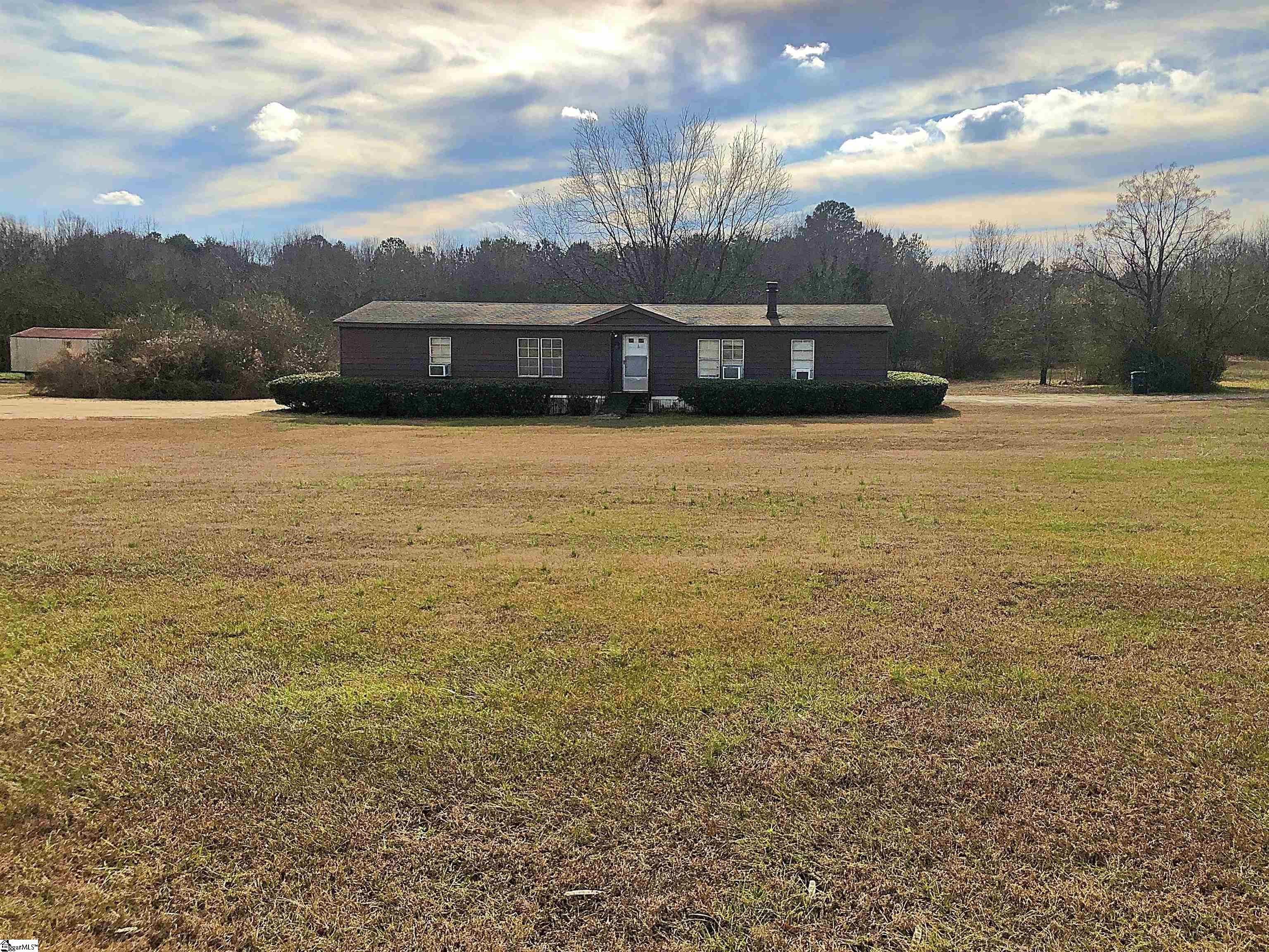 160 Cooper Road, Campobello SC 29322