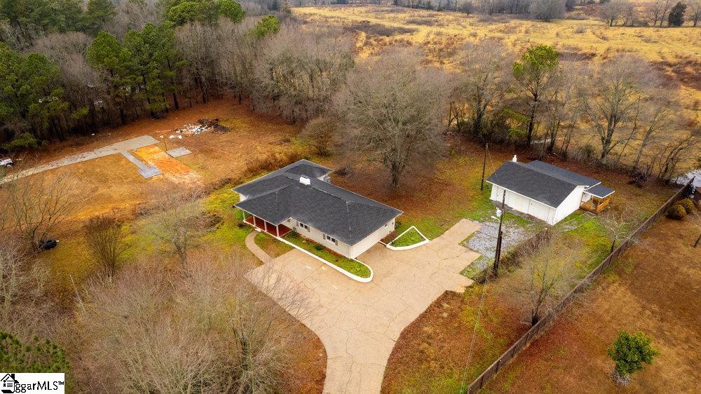 3604 Sc 146 Highway, Woodruff SC 29388