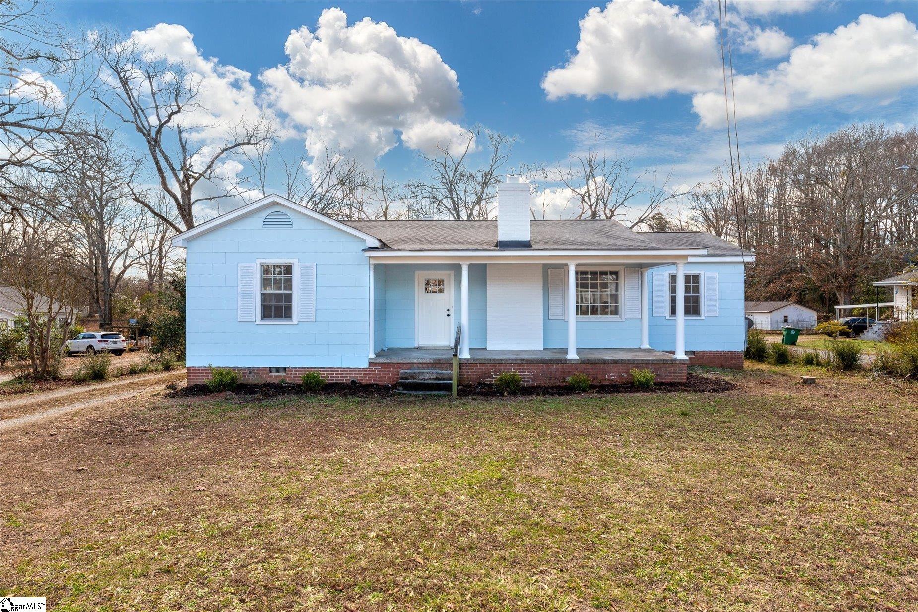 909 Anderson Drive, Williamston SC 29697