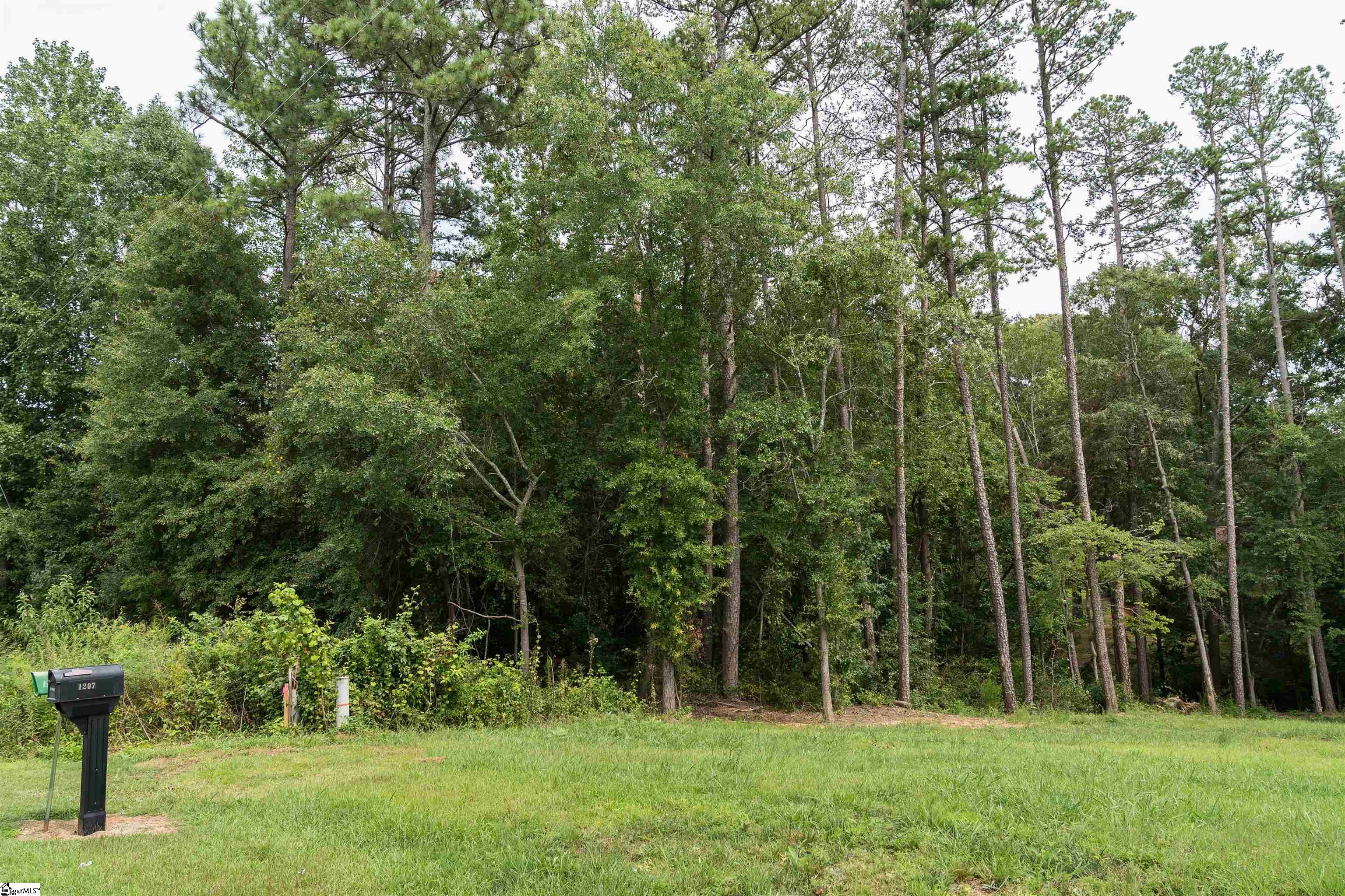 001 Brookwood Drive, Boiling Springs SC 29316-5905