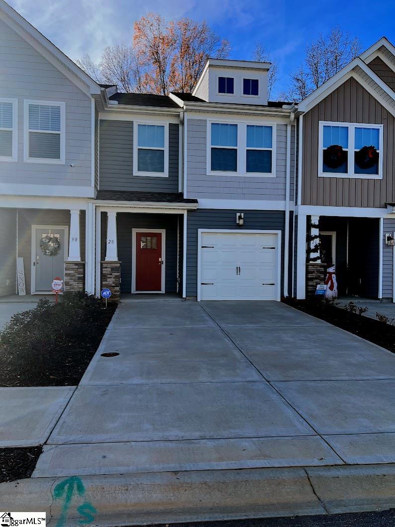 28 Starlake Road, Simpsonville SC 29681