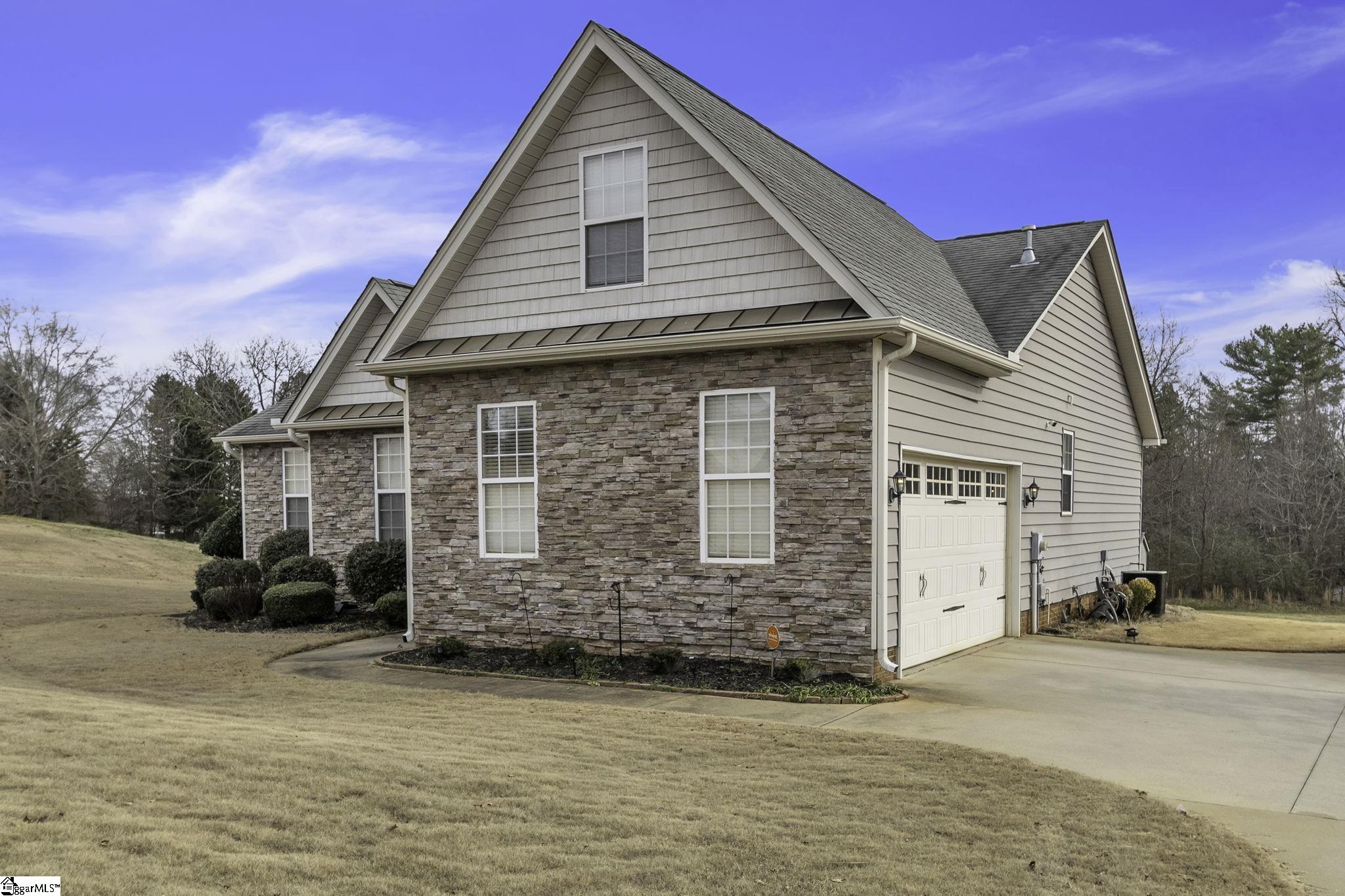 300 Jericho Ridge Trail