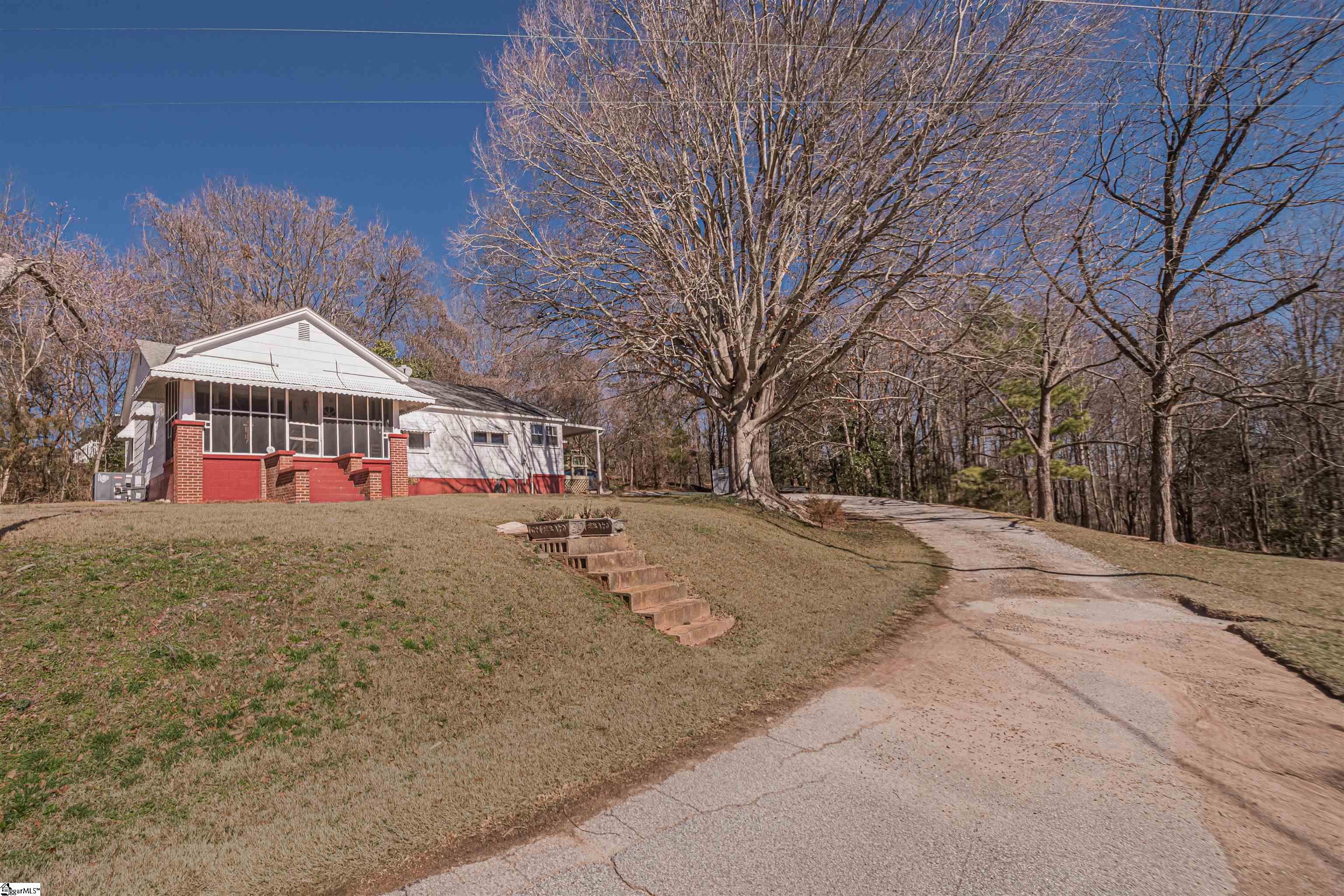11 Perry Street, Liberty SC 29657