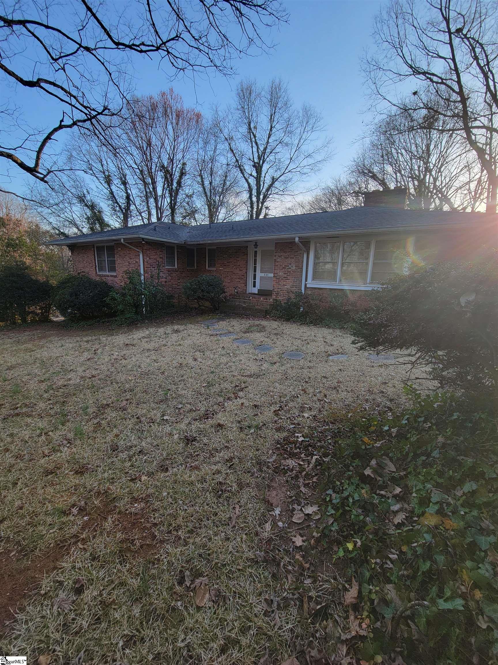 325 Dellwood Drive, Greenville SC 29609