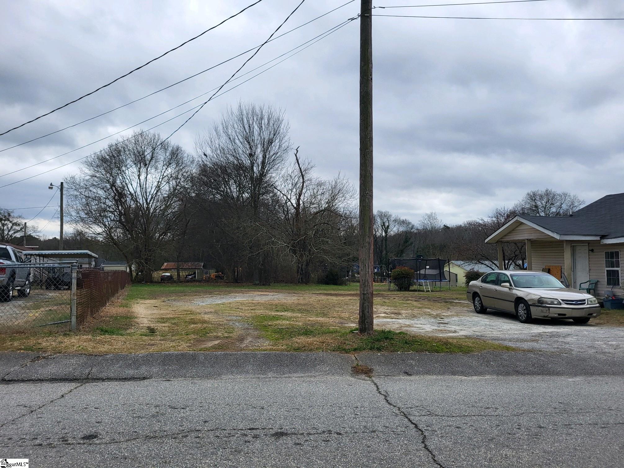 208 Broadus Street, Greer SC 29651